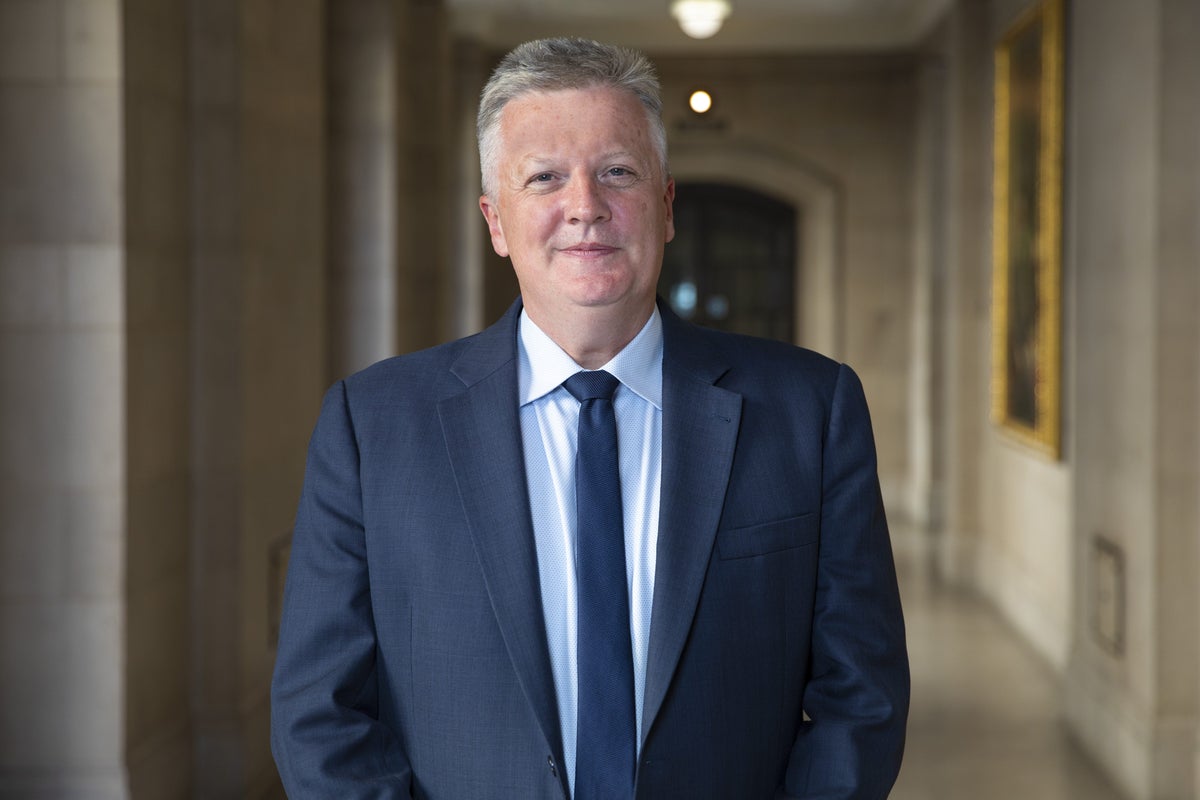 Bank of England’s top economist calls for ‘prompt’ interest rate hike
