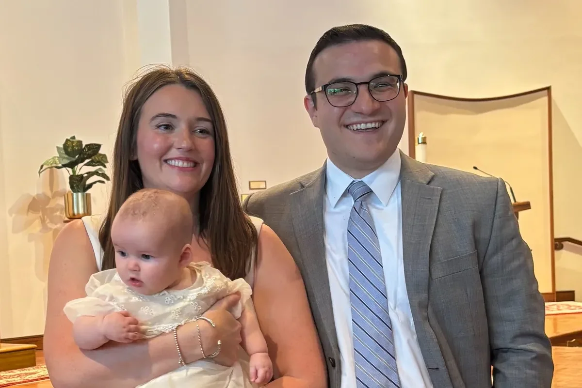 Fundraiser for newborn of bank executive fatally stabbed in Times Square raises $650,000 in hours