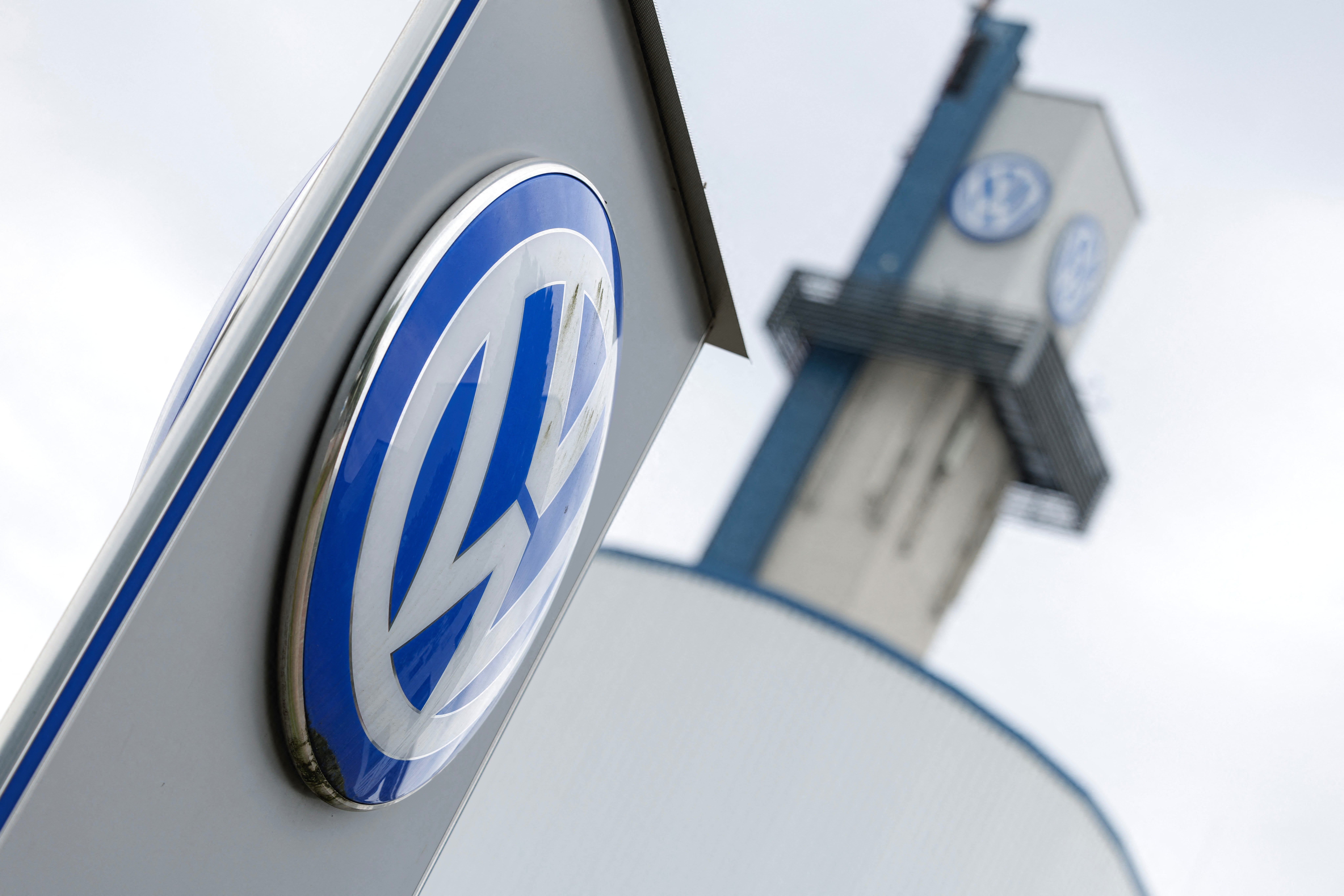 VOLKSWAGEN