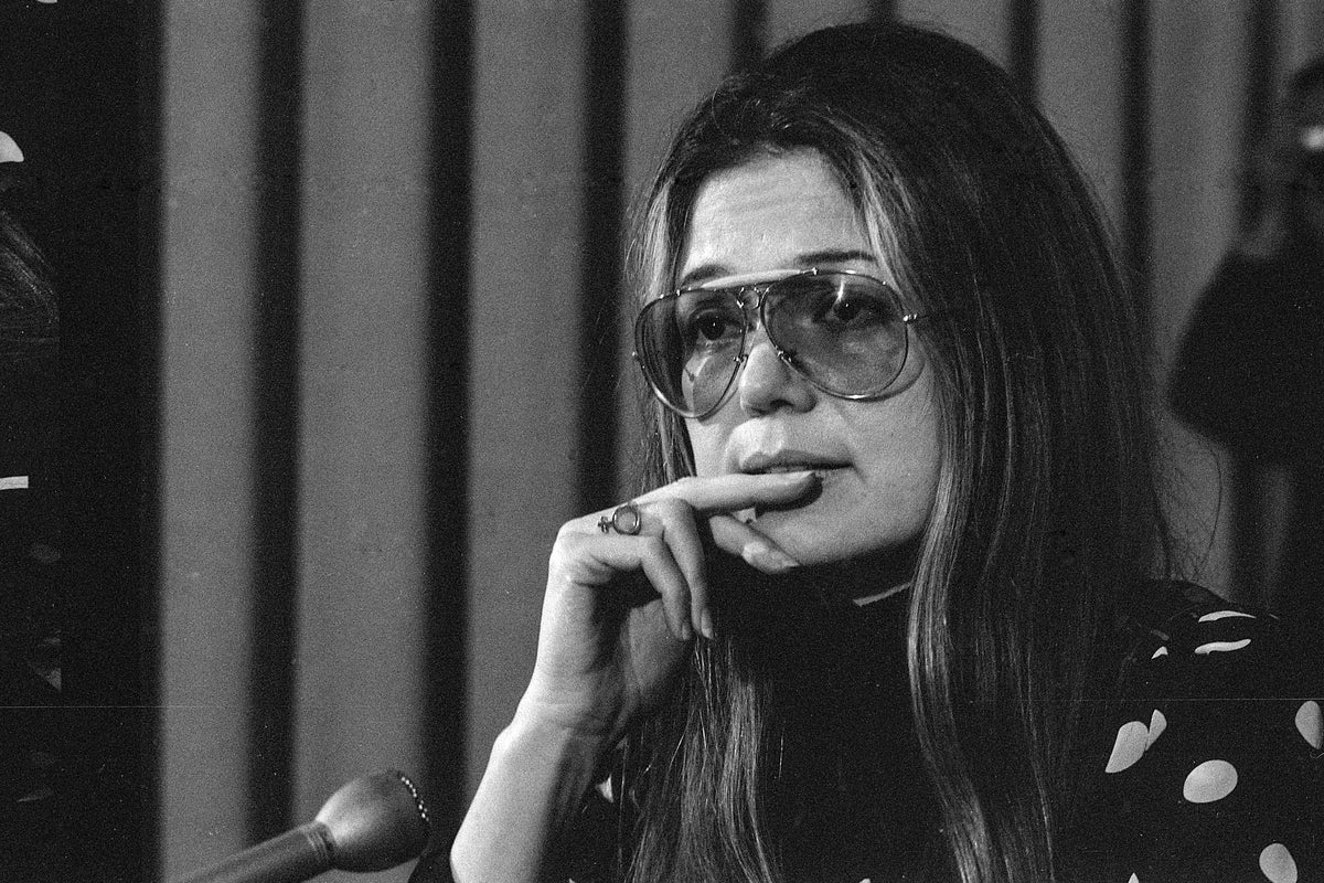 Kamala Harris, Hillary Clinton, Oprah Winfrey and others pay tribute to Gloria Steinem
