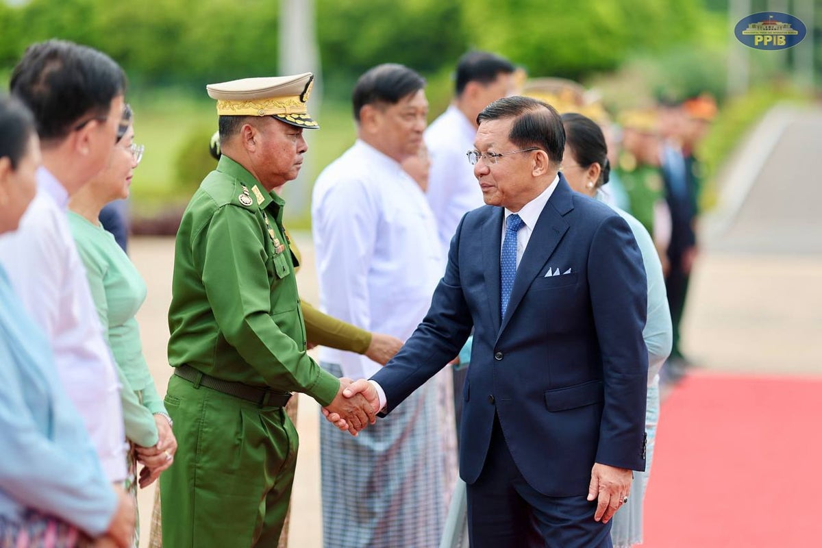 Myanmars Min Aung Hlaing visiting Vietnam as he seeks to normalize relations with ASEAN