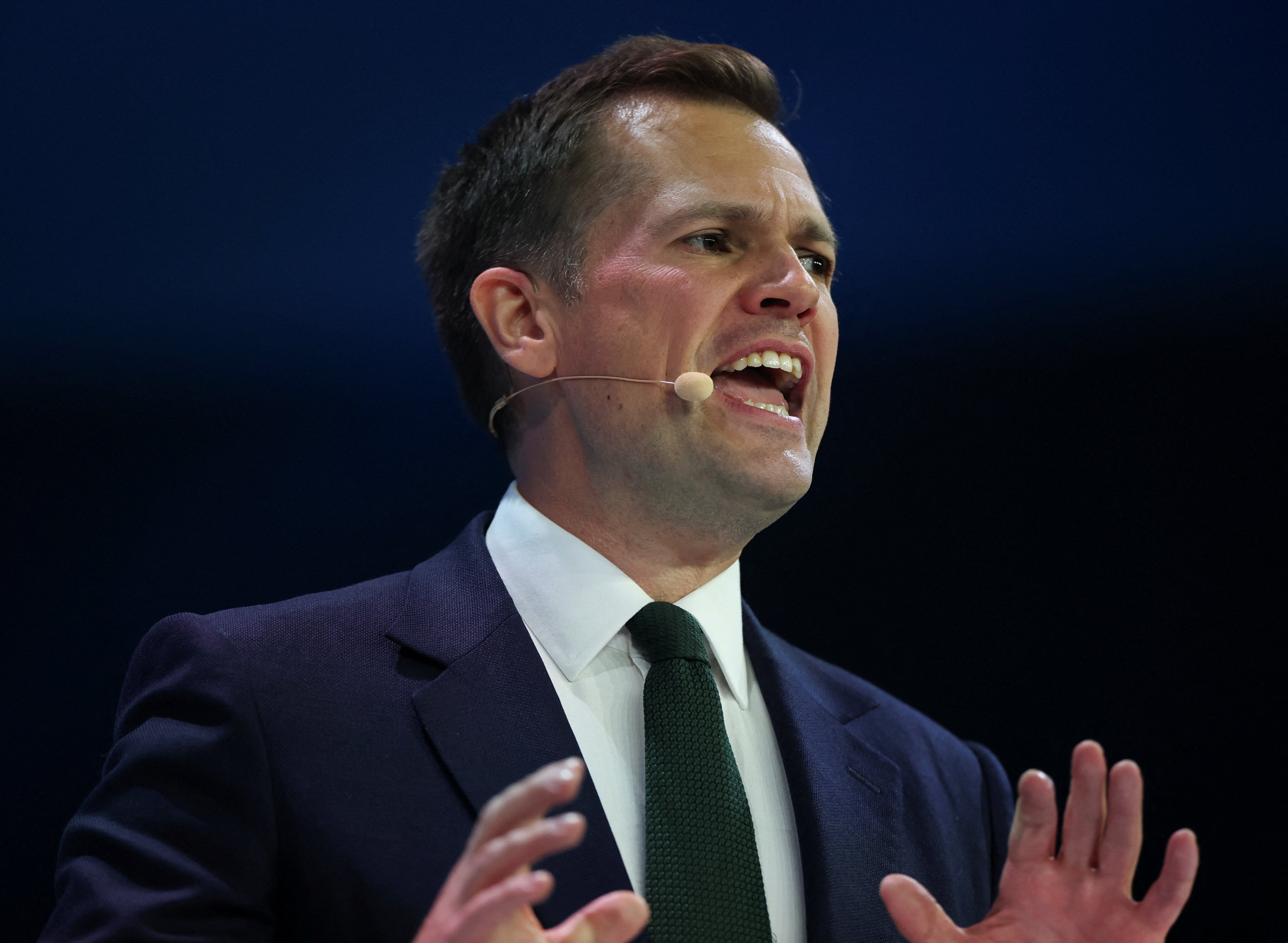 Robert Jenrick defended Yusuf