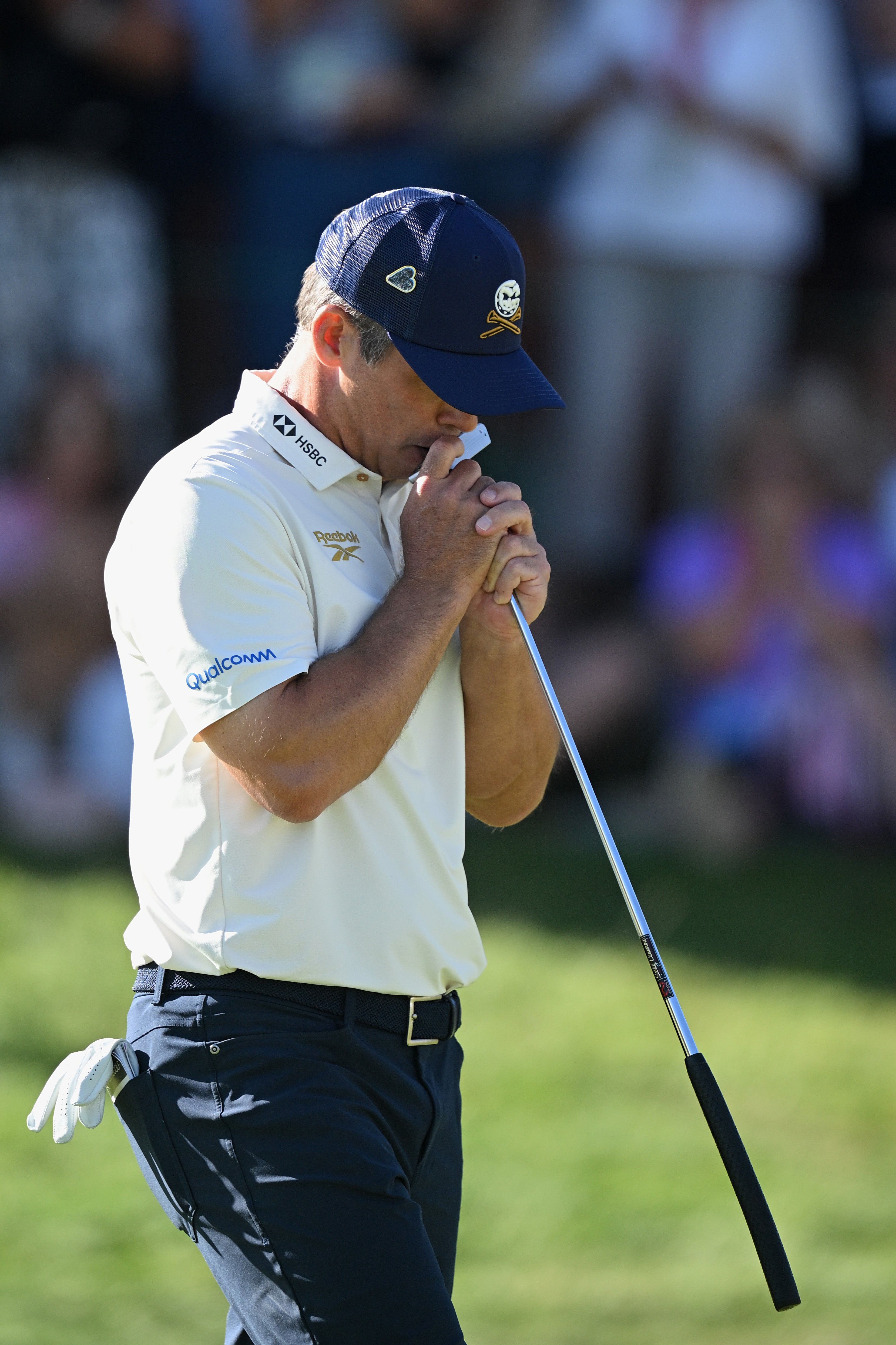 Casey had led by a shot up the last before defeat