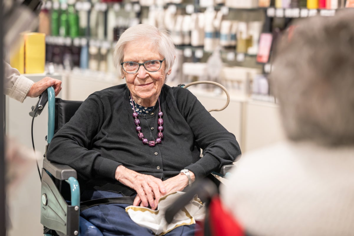 101-Year-Old Woman Returns to Marks & Spencer After Four-Year Absence