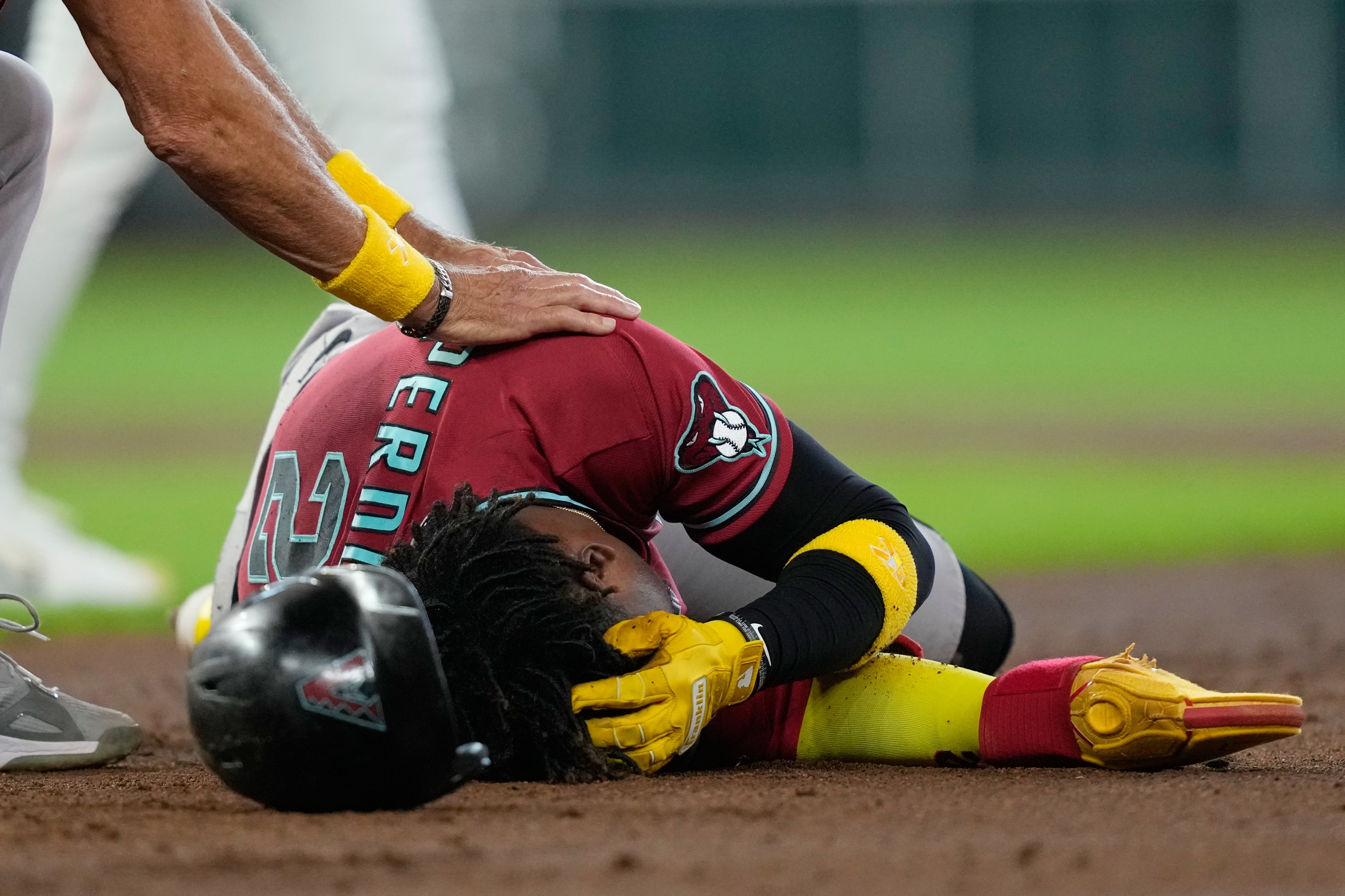 DIAMONDBACKS-PERDOMO