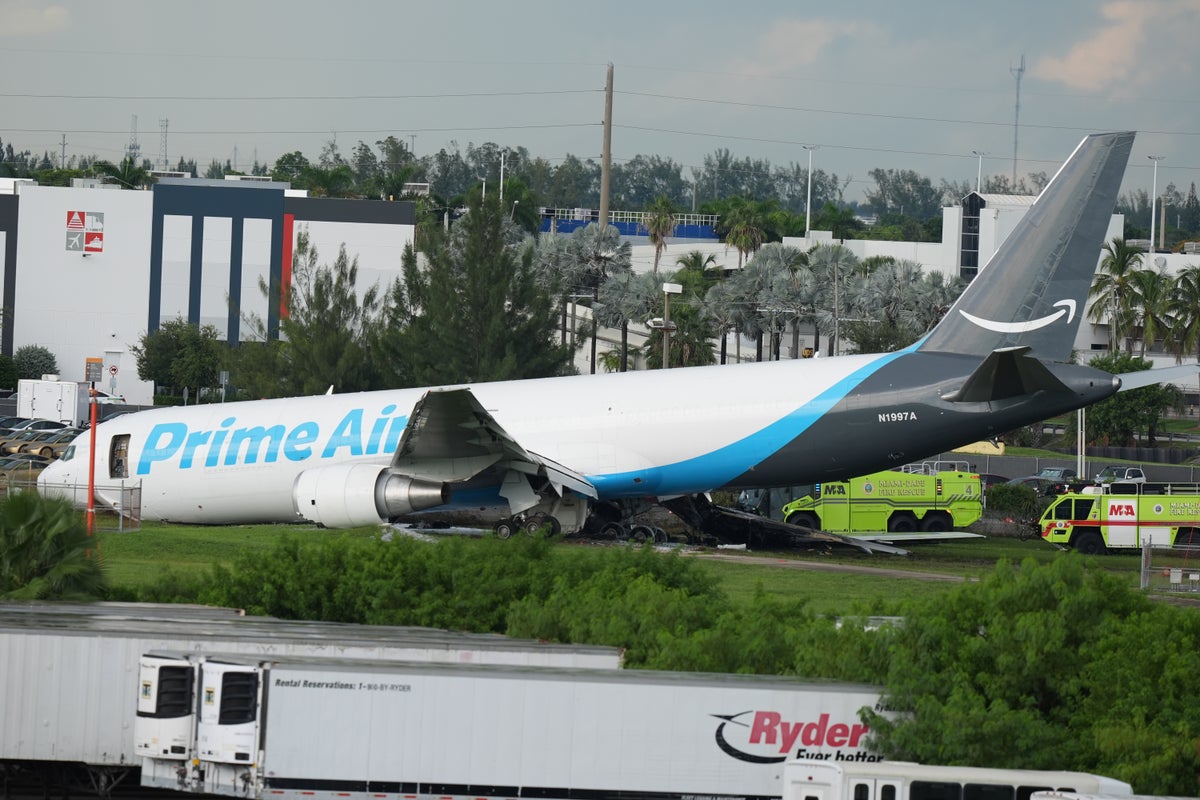 Federal investigators probe fatal Amazon cargo plane crash in Miami