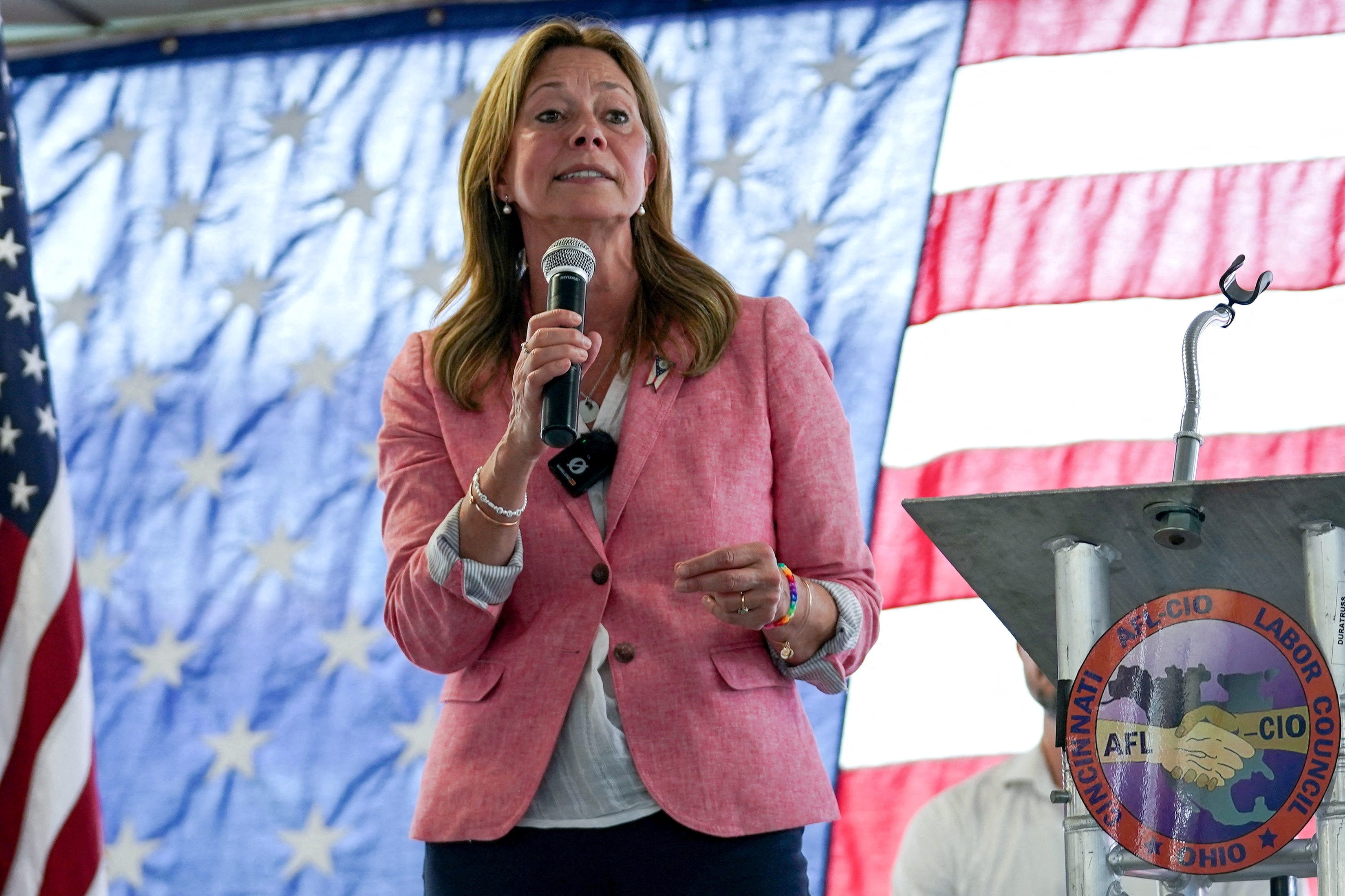Multiple people injured during confrontation at Democratic campaign event
