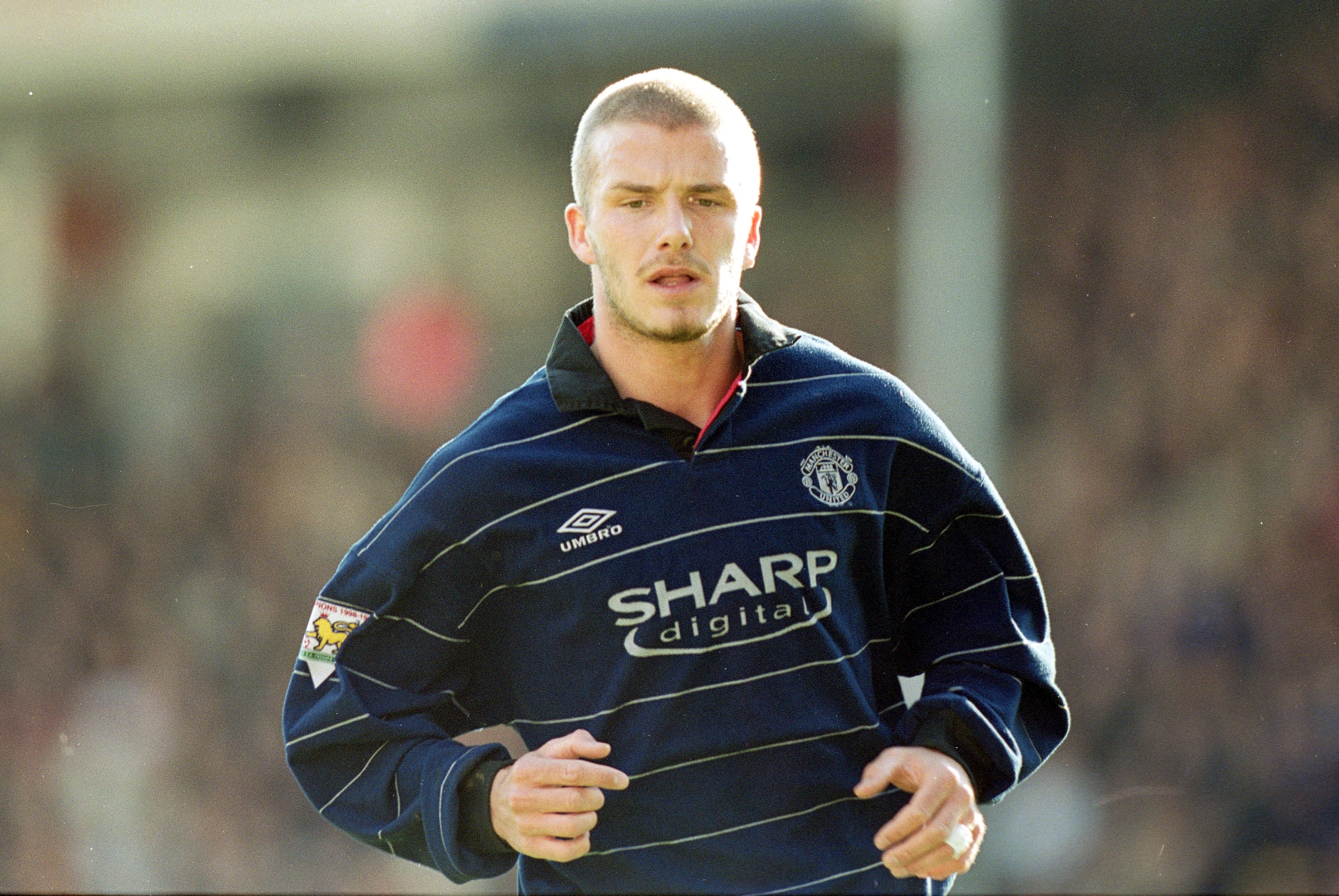 David Beckham with a buzzcut in 2000