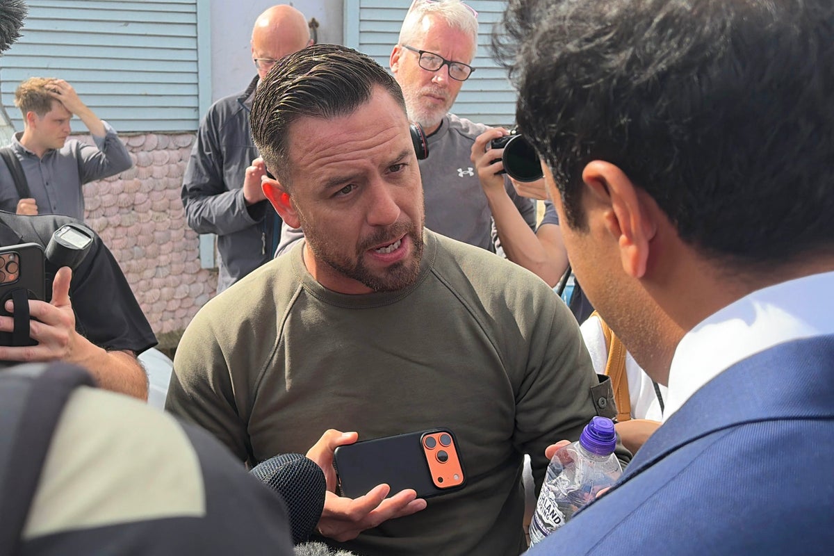 Migrant protest founder confronts Reform UK over Farage&rsquo;s &lsquo;knuckle-dragger&rsquo; jibe