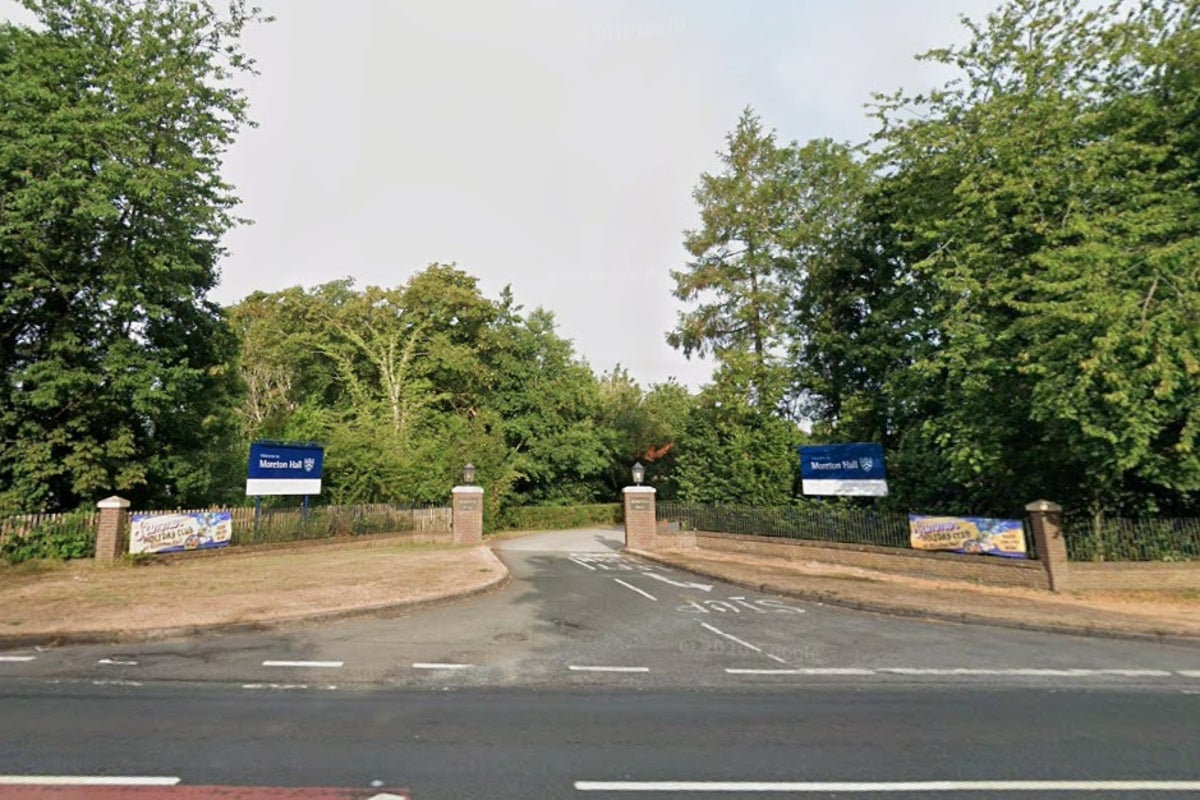 Geography teacher banned from classroom after accidentally revealing search history Geography teacher banned from classroom after accidentally revealing search history