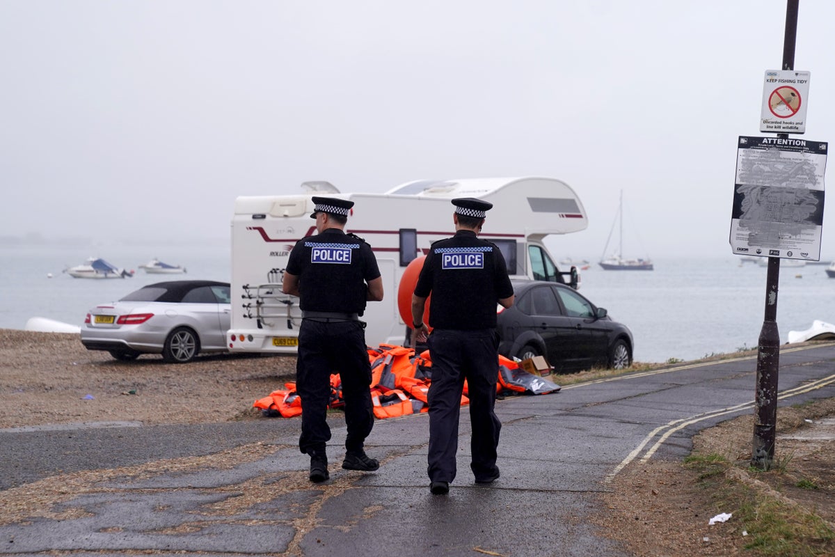 Police minister blames Tories for Portsmouth and Dover anti-migration protests