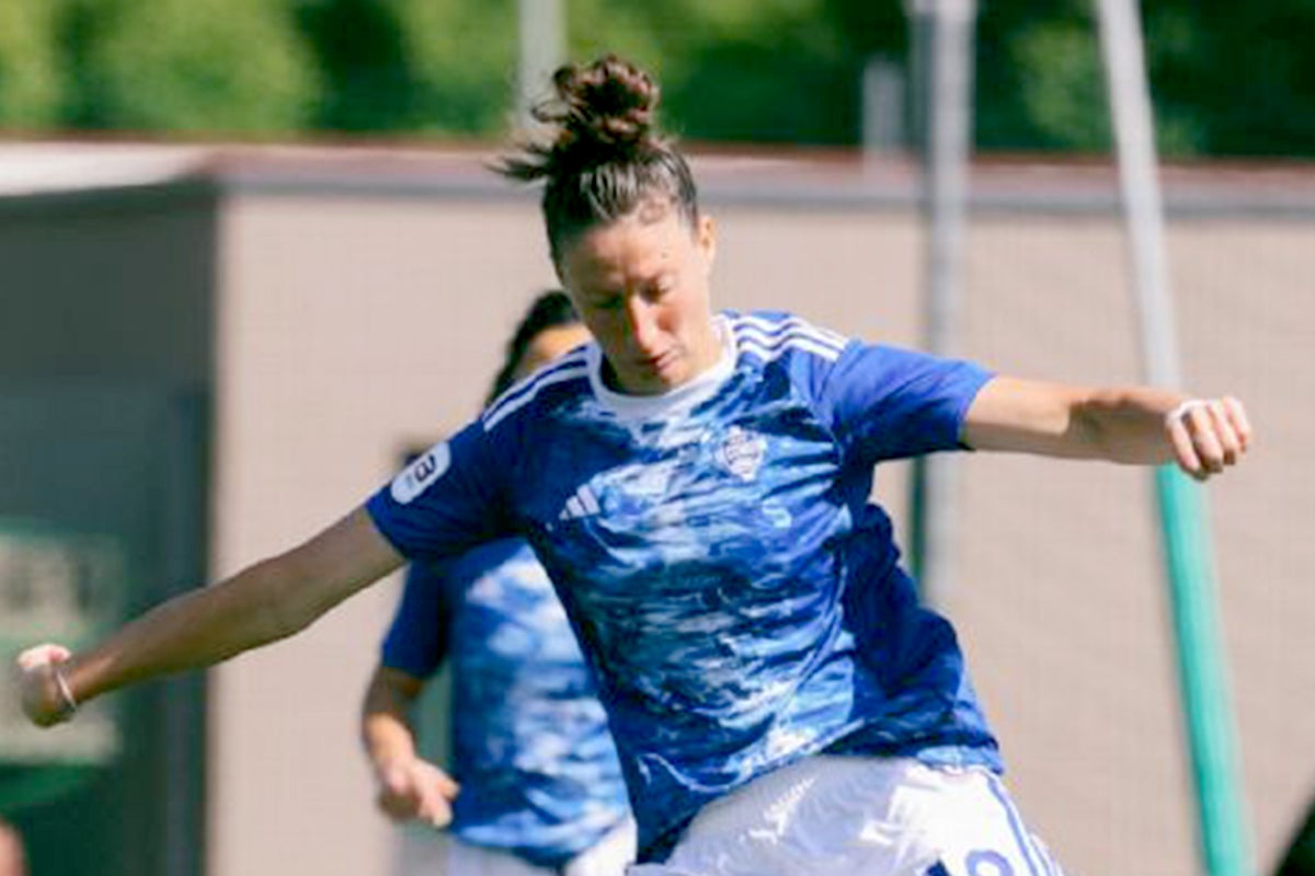 Como extend striker’s contract after breast cancer diagnosis