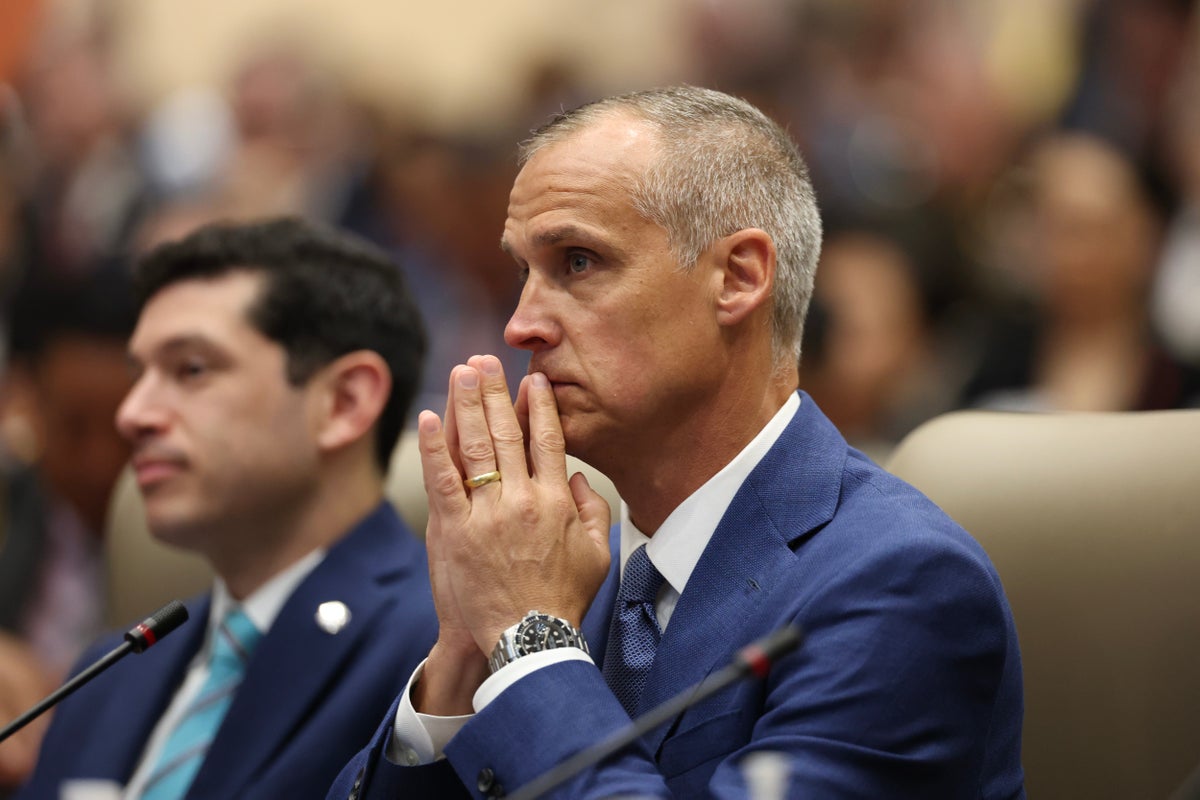 Corey Lewandowski Denies Report of Pitching Foreign Officials While Serving as Aide