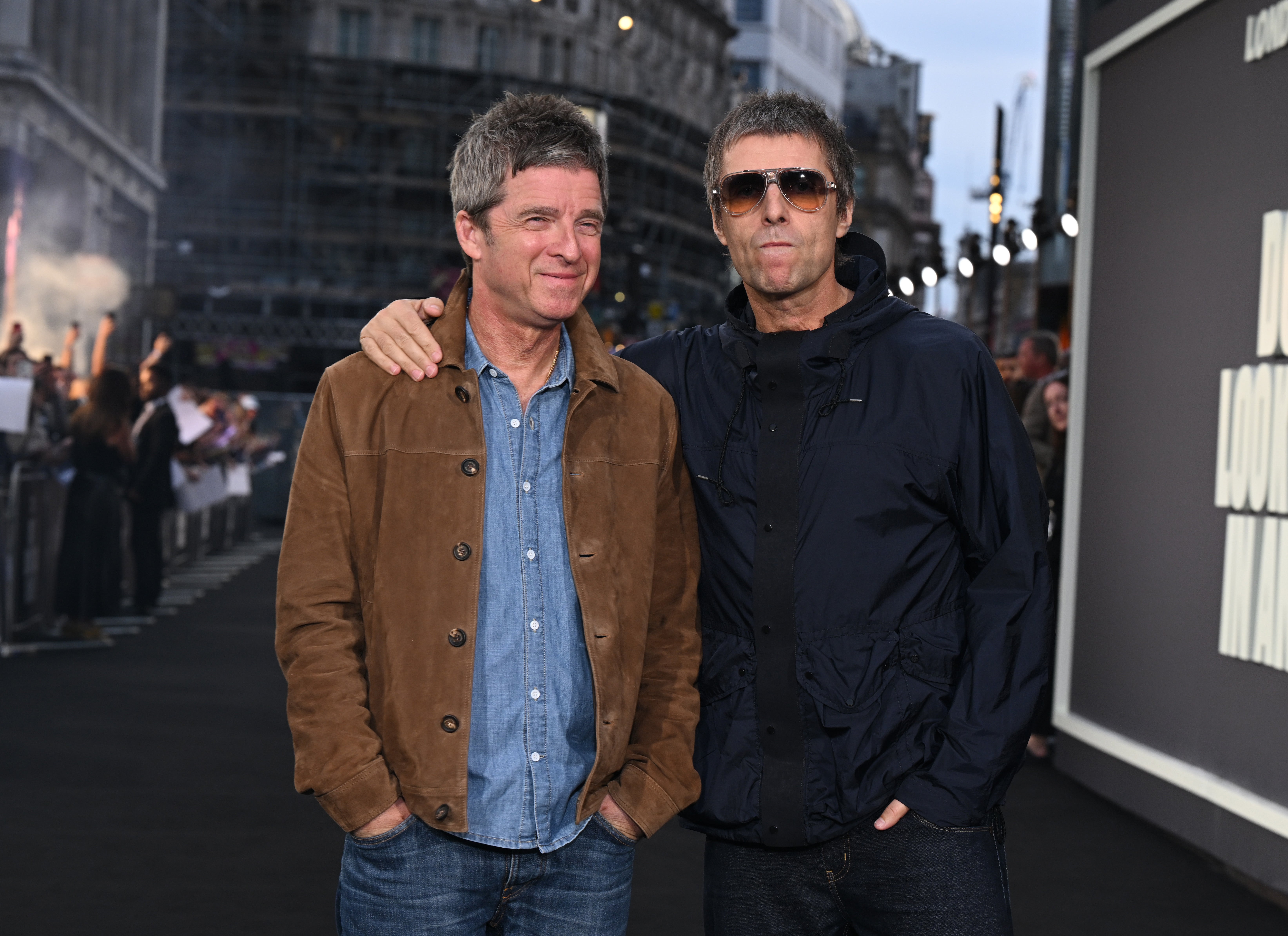 Oasis turnuası elanının canlı yayını: Noel və Liam Gallagher bu gün 2027-ci il üçün turne tarixlərini açıqlamağı gözlənilir