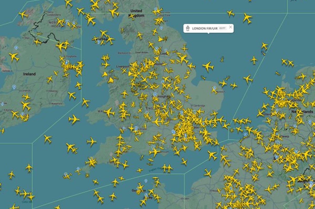 Heathrow and Gatwick delays live: Flights grounded at UK airports due to air traffic control glitch