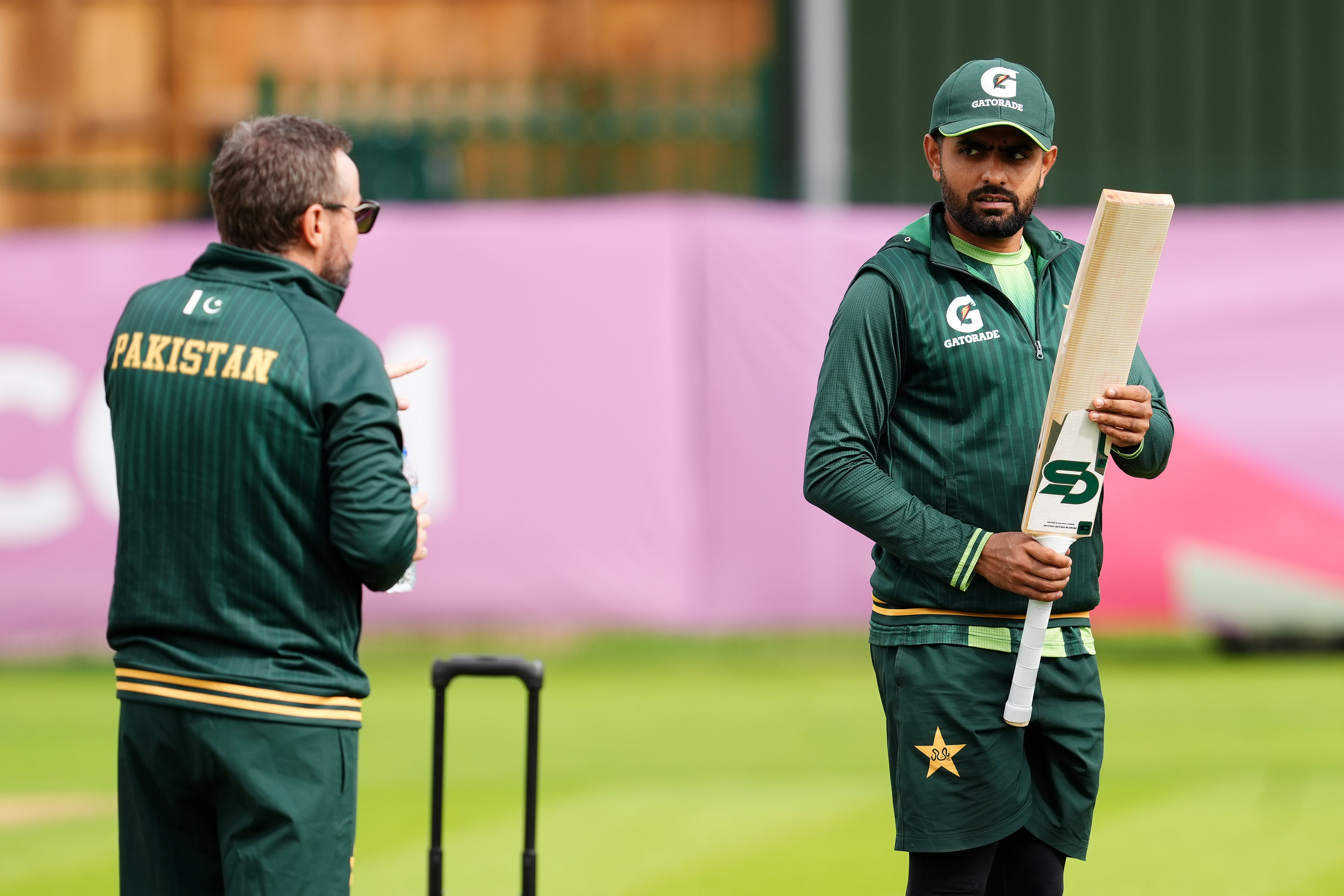 Babar Azam trains at Edgbaston with newly arrived head coach Mike Hesson