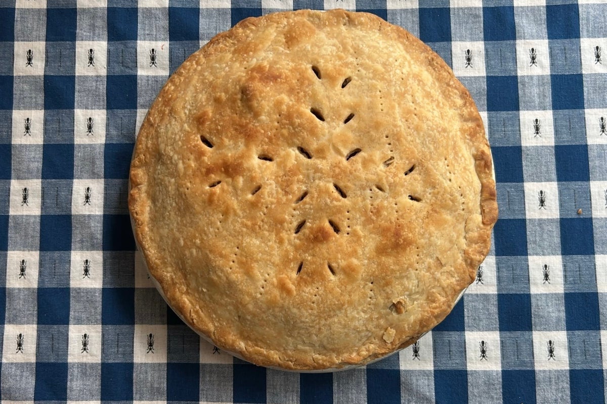Apple pie is widely cited as a symbolic Canadian food