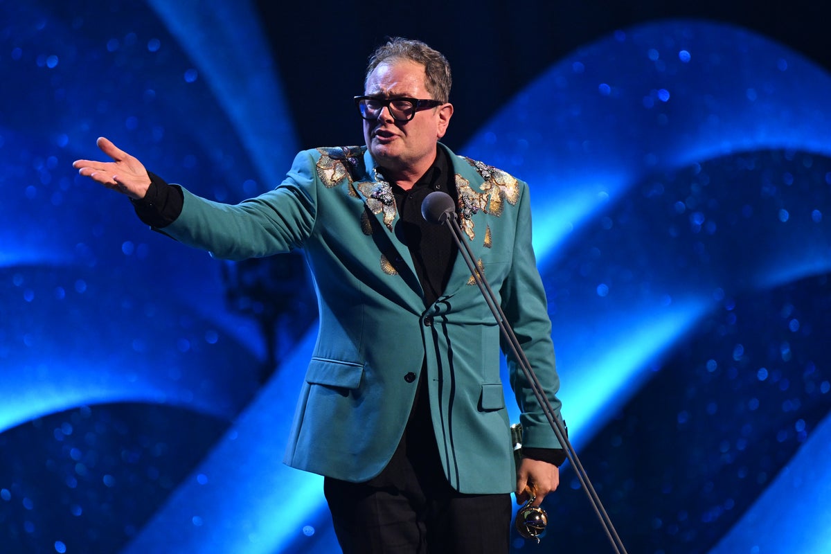 Emotional Alan Carr honoured with surprise special recognition at NTAs