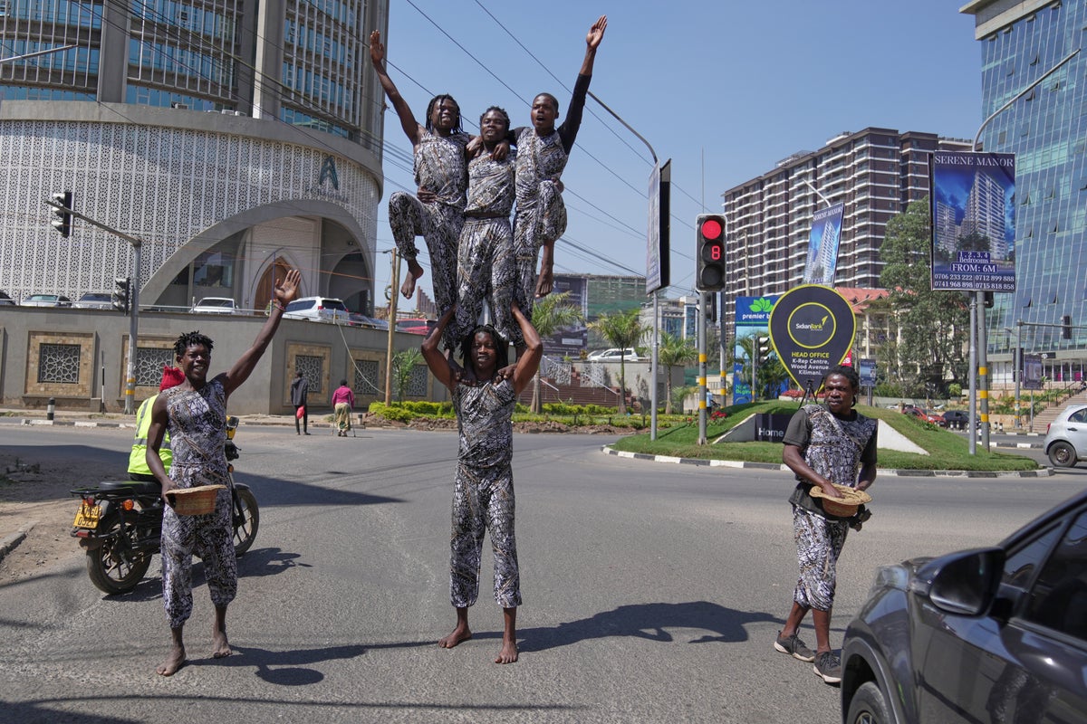 Meet the Nairobi acrobats turning Kenyan traffic jams into a livelihood Meet the Nairobi acrobats turning Kenyan traffic jams into a livelihood