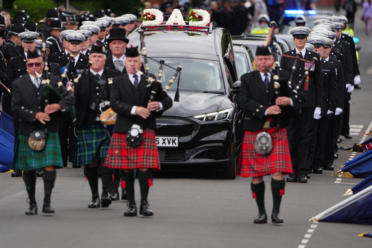 Hundreds of police officers line streets for funeral of colleague killed in A66 crash Hundreds of police officers line streets for funeral of colleague killed in A66 crash