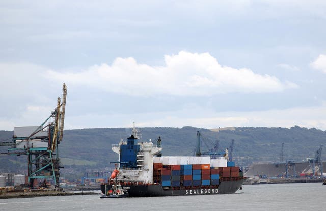 China’s Dubai Tower launches first Arctic cargo service to England