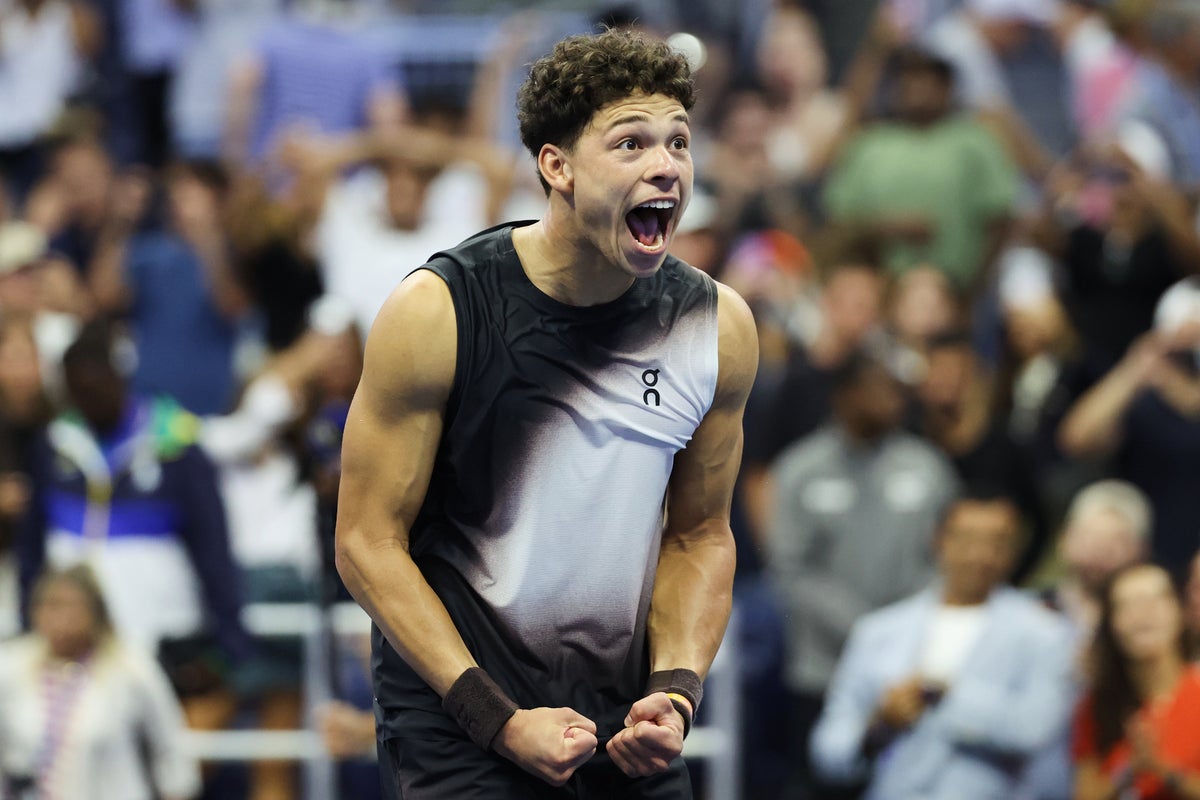 US Open Quarterfinal Match Concludes at 3:33 a.m. Local Time