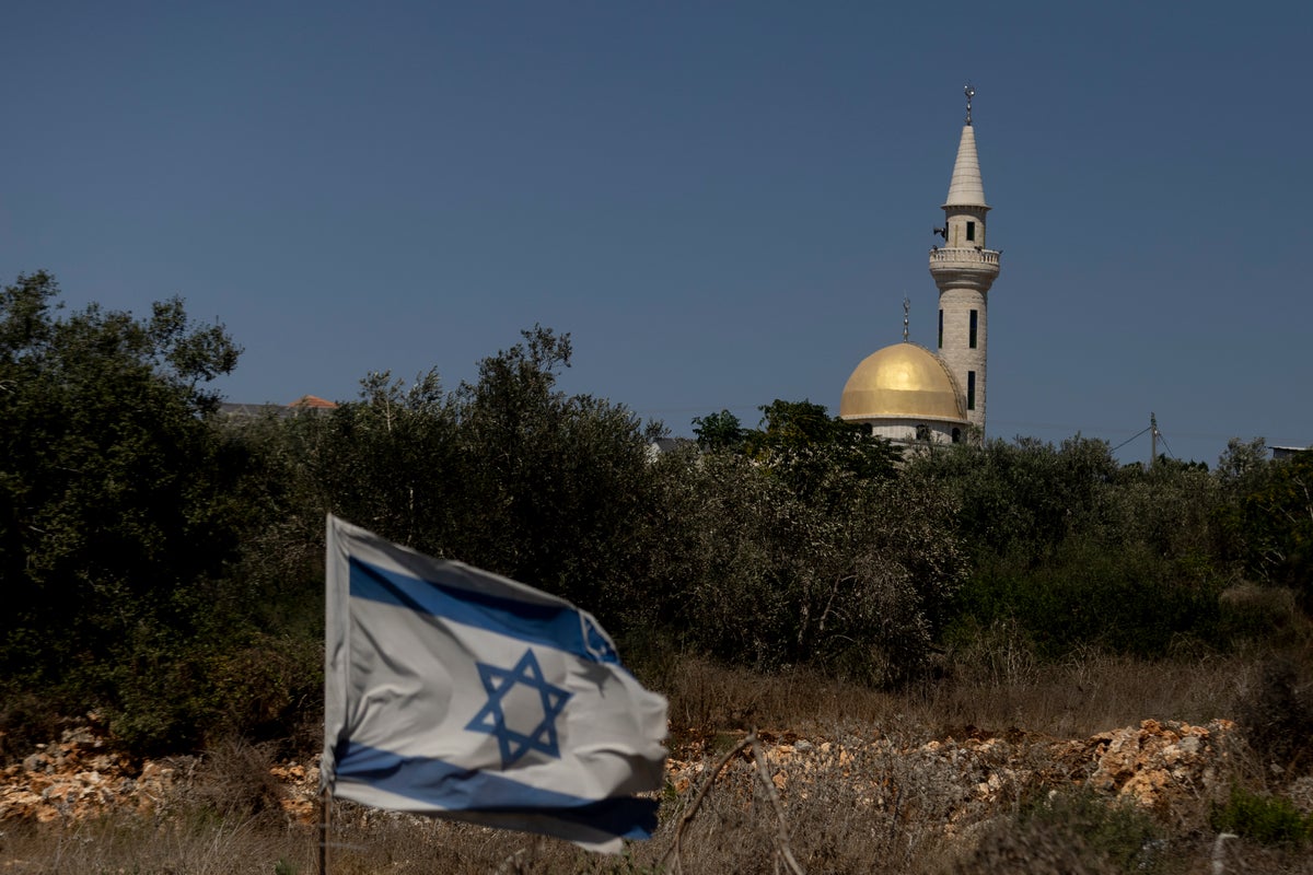 Majority of Britons back UK sanctions on Israeli settlements in West Bank, poll shows