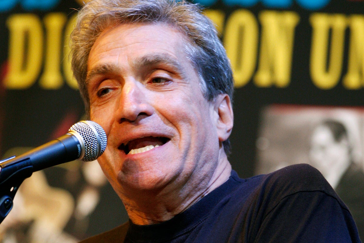 Robert Pinsky Receives $100,000 Lifetime Achievement Award from Poetry Foundation