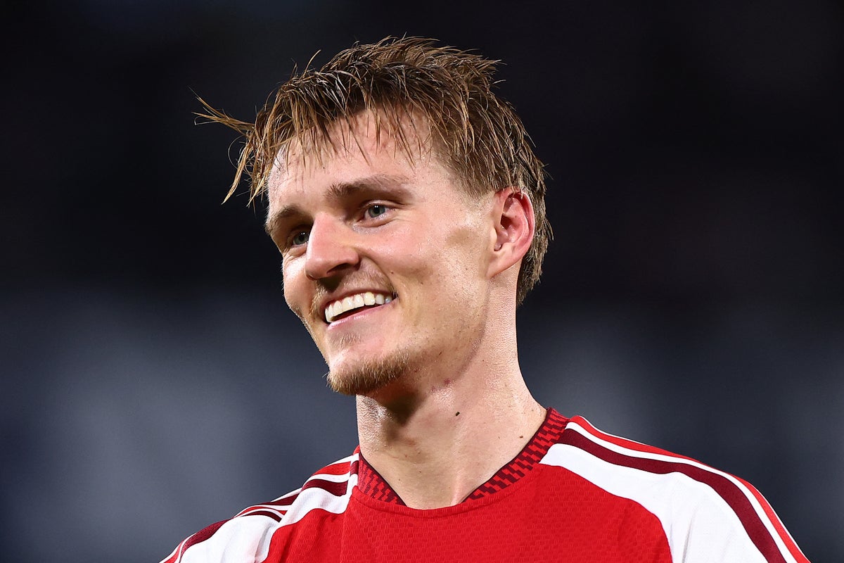 Napoli v Arsenal LIVE: Odegaard the hero as Gunners grind their way to opening Champions League win