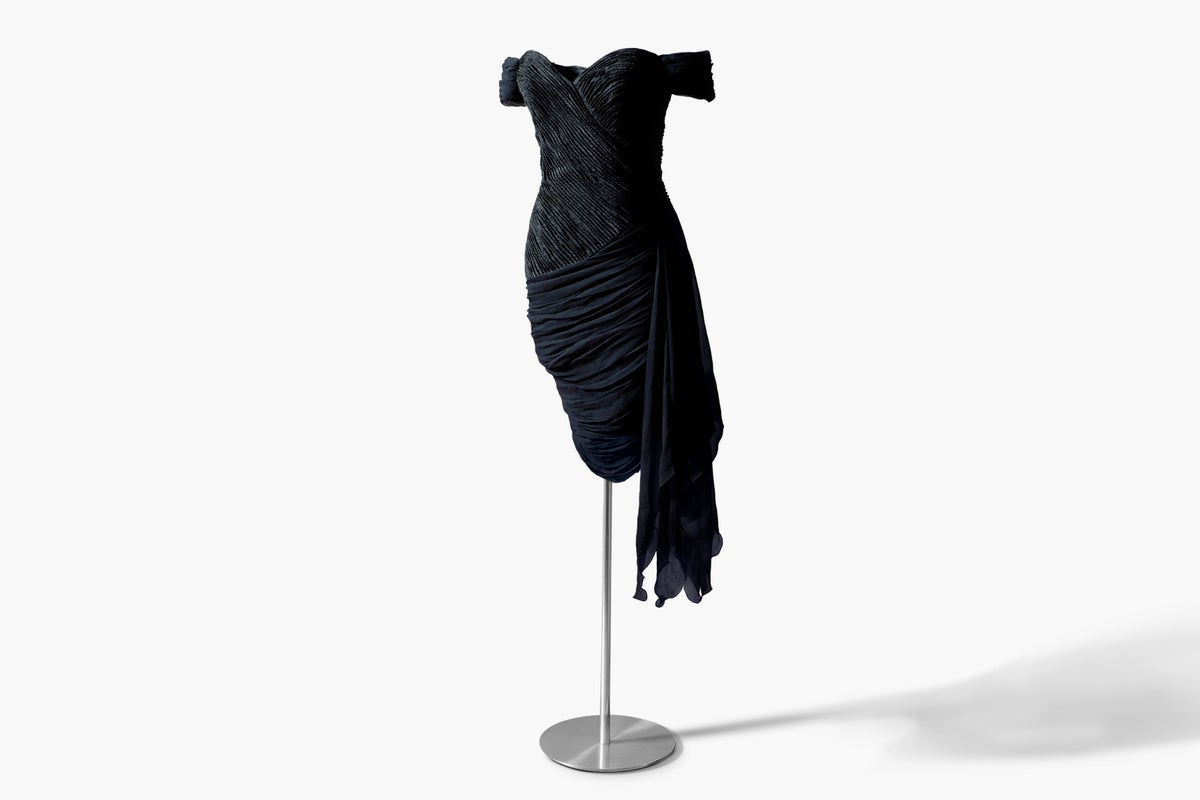 lady d revenge dress Princess Diana's 'revenge dress' expected to sell for £220,000 at auction autotag_not_new_arrival