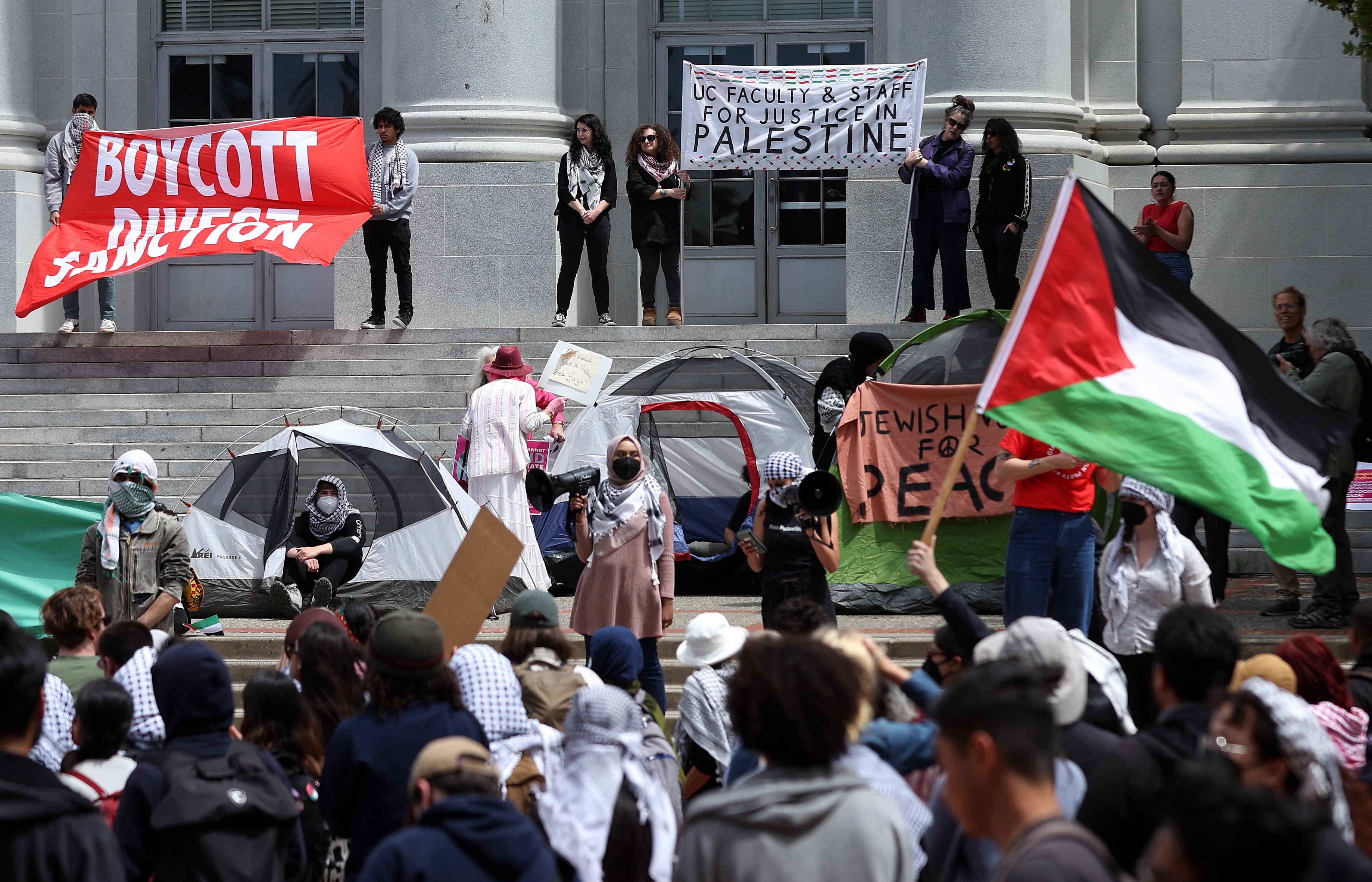 Trump DOJ targets UC Berkeley Law over enrollment of Black applicants