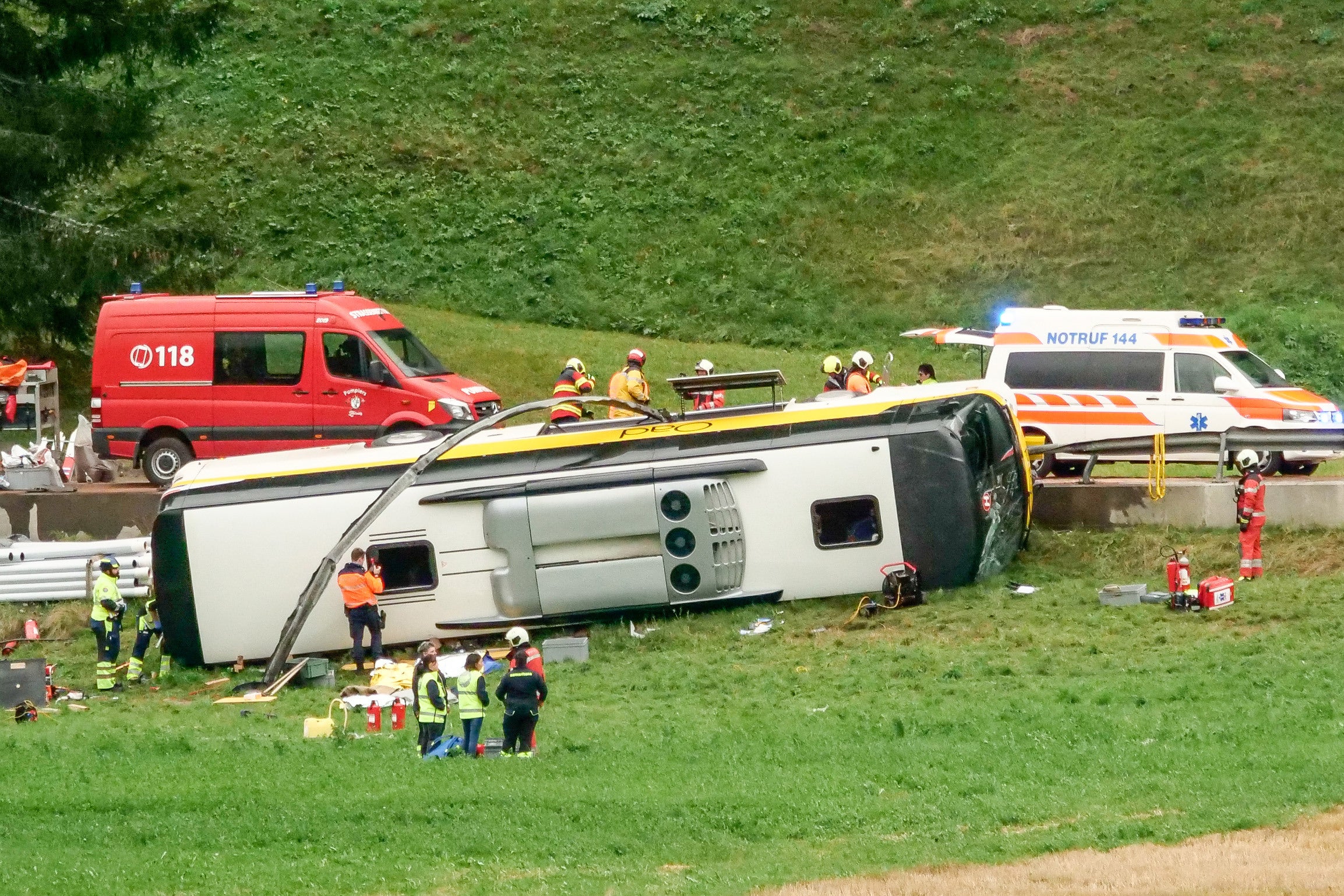EUR-GEN SUIZA-BUS ACCIDENTE