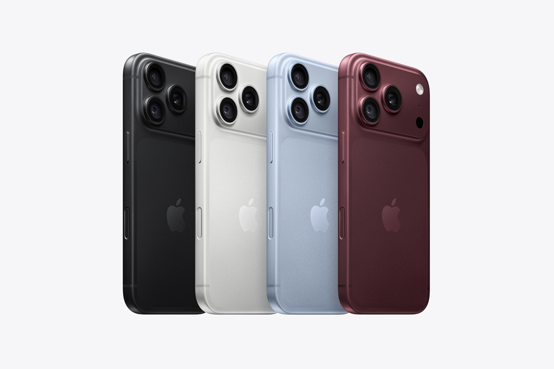 It comes in four different colours (Apple)