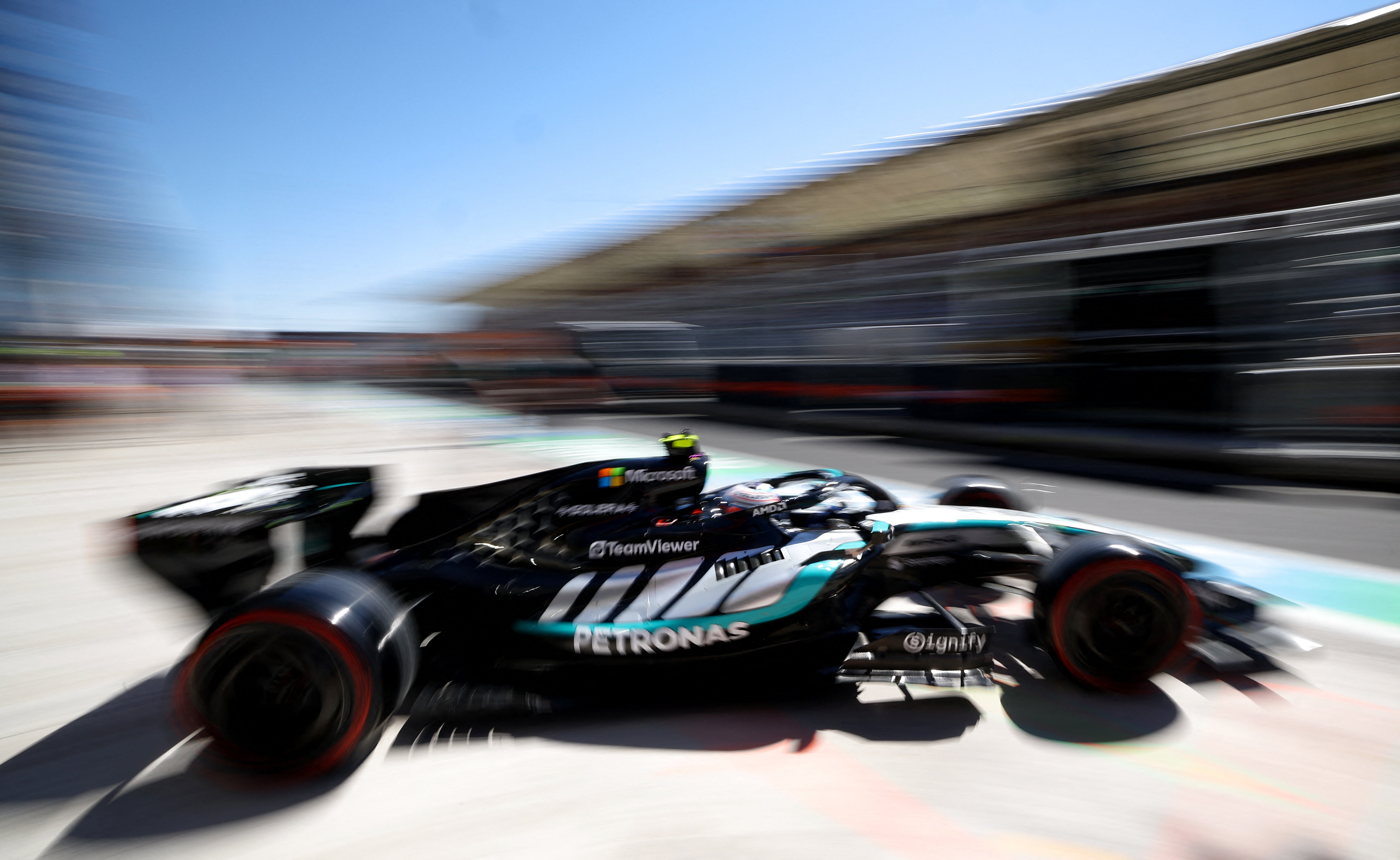  (Reuters)