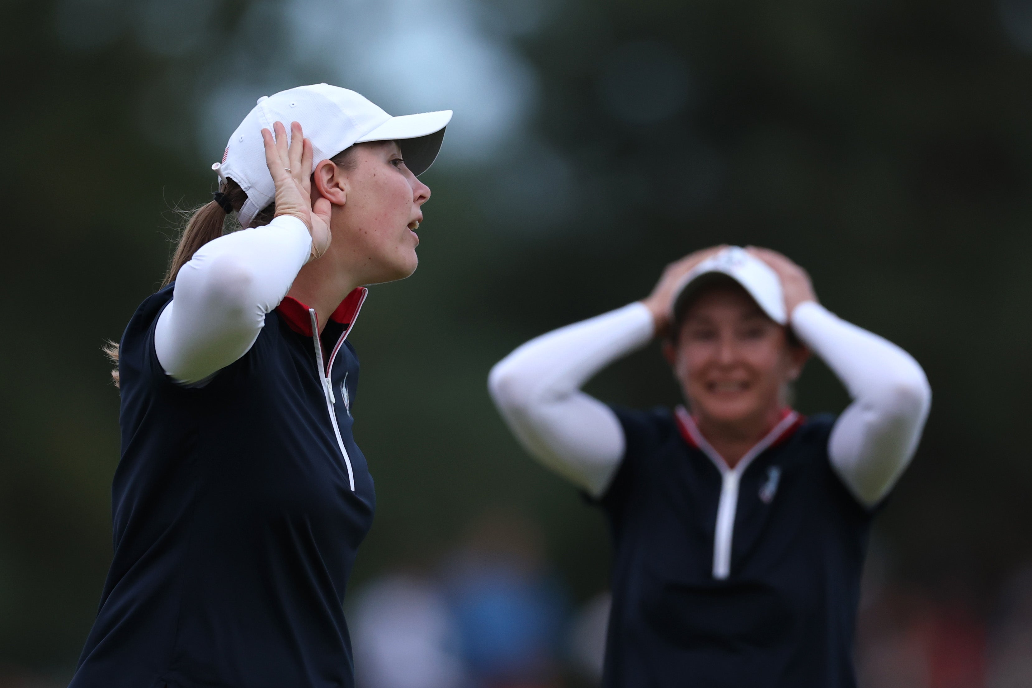 Jennifer Kupcho drained putts on the 17th and 18th to snatch a vital point for the US