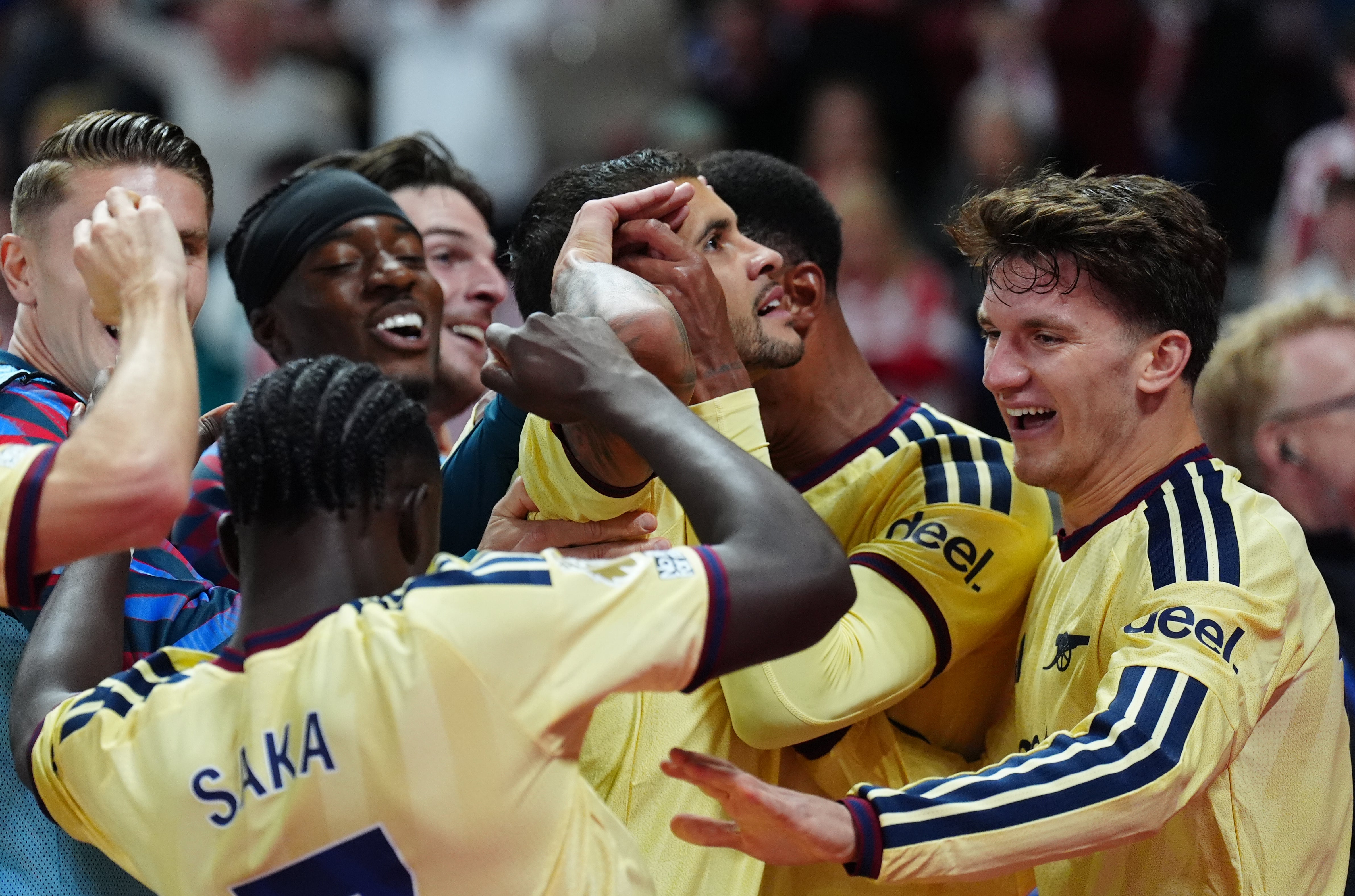 Arsenal remain perfect in the Premier League