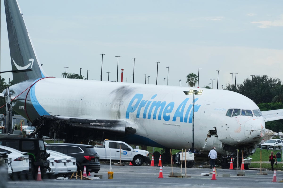 https://static.independent.co.uk/2026/09/14/05/Amazon_Plane_Overruns_Runway_65255.jpg?width=1200&height=800&crop=1200:800