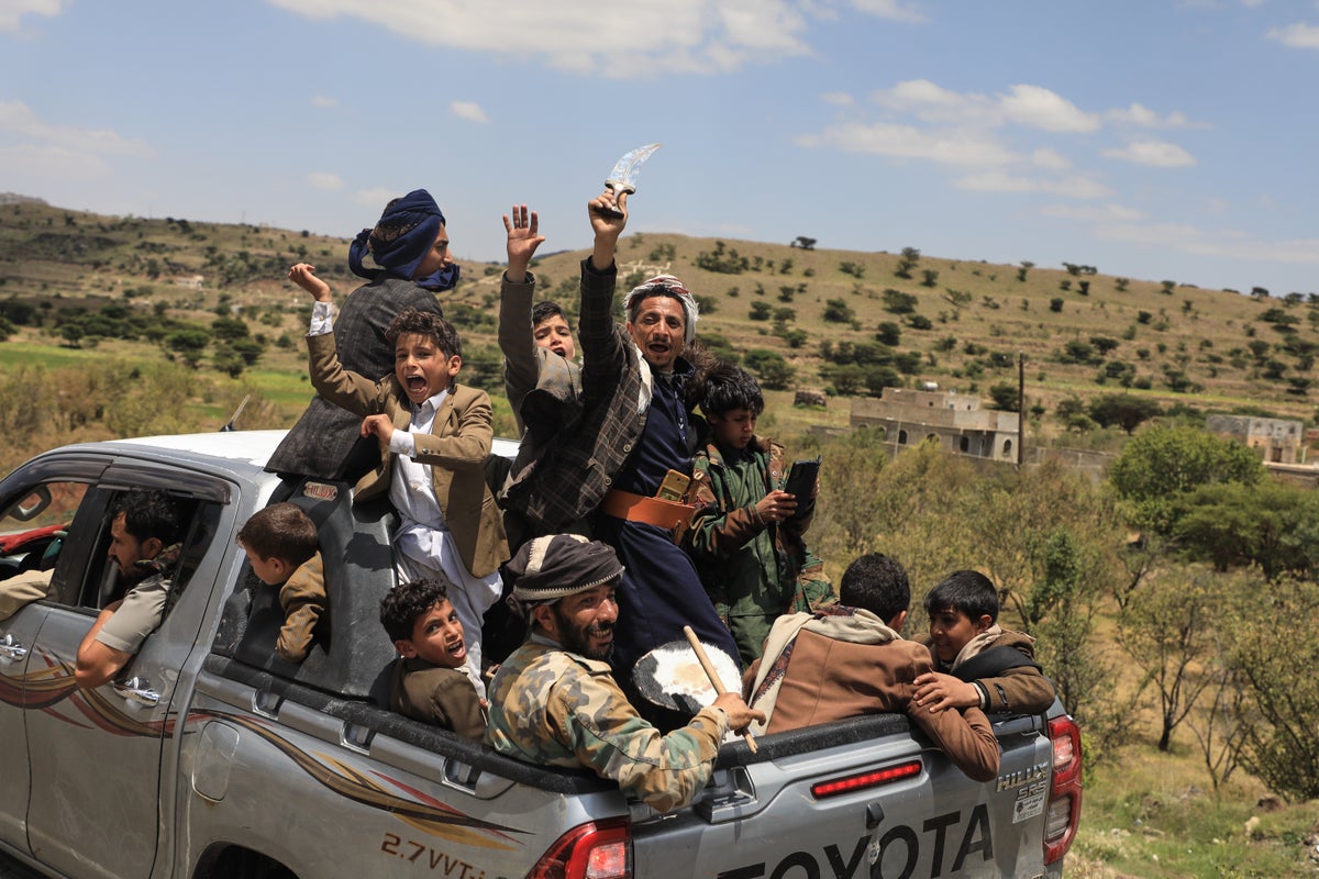 Houthis seize 2 strategic Red Sea islands, and other Mideast developments Houthis seize 2 strategic Red Sea islands, and other Mideast developments