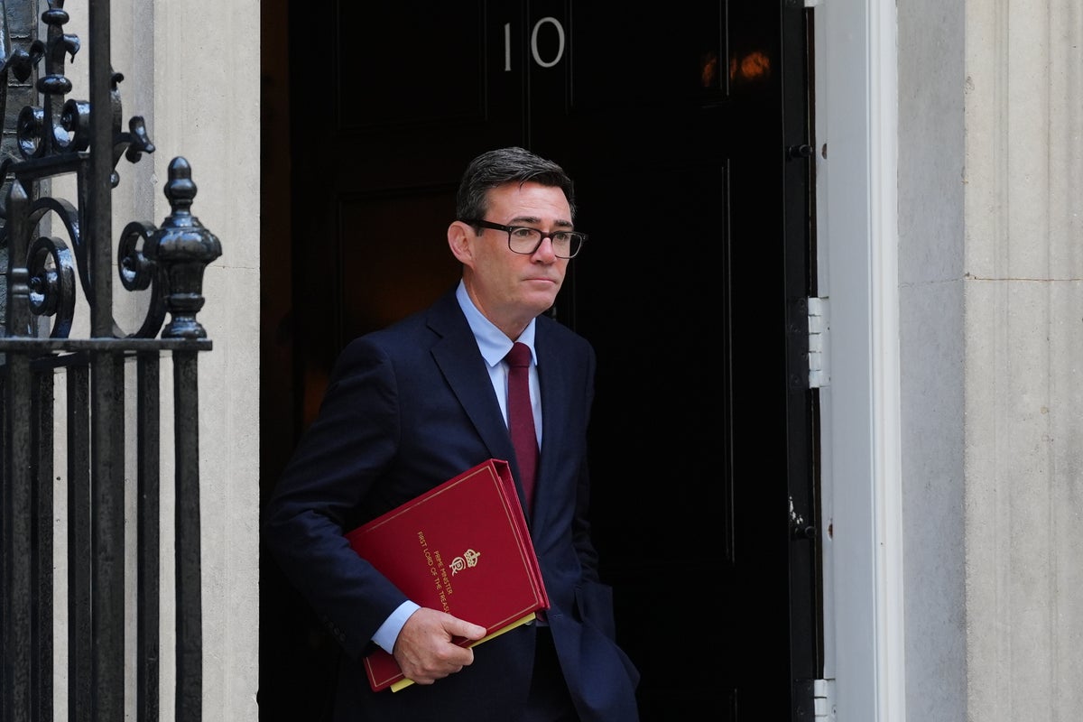 Andy Burnham’s father, who had Alzheimer’s, dies Andy Burnham’s father, who had Alzheimer’s, dies