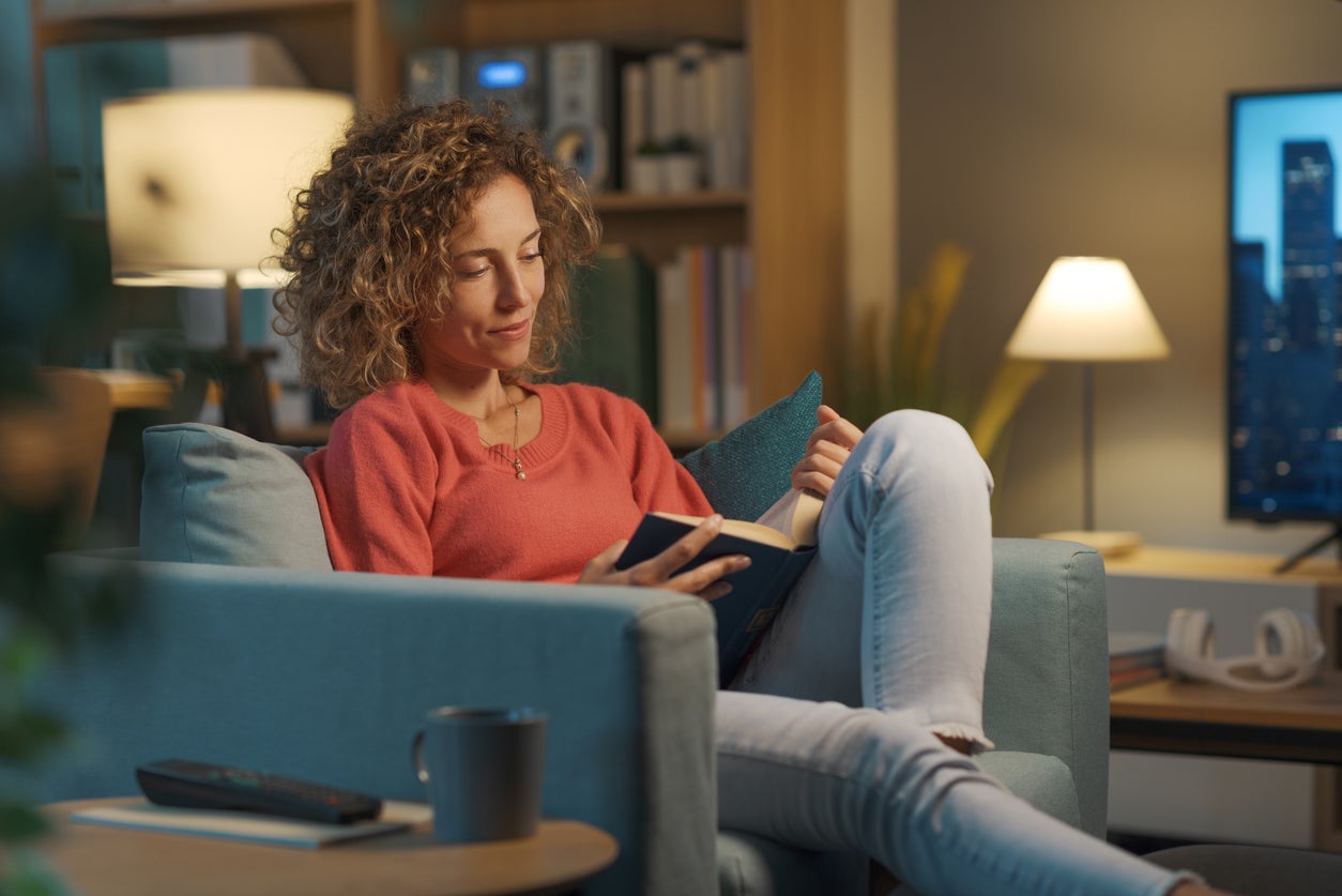 Reading for pleasure comes with multiple health benefits, researchers say
