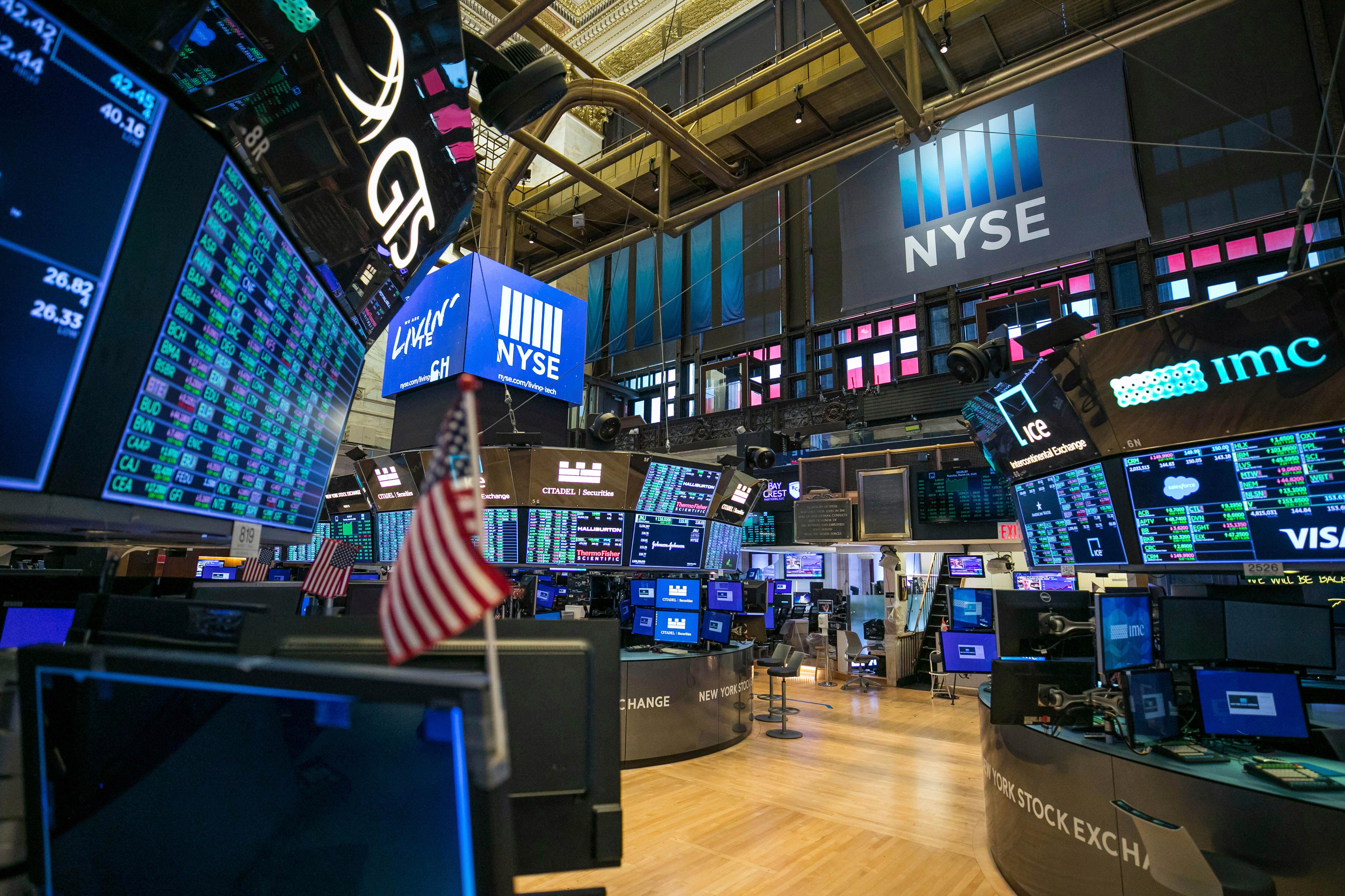 independent.co.uk - Anna Wise - Tech stocks fall after calls for AI development to slow