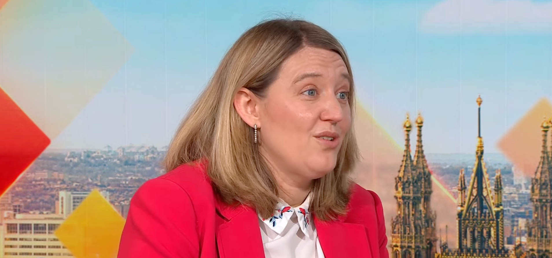 Government vows to &lsquo;seriously address&rsquo; limits on political donations after &pound;72m Reform donations