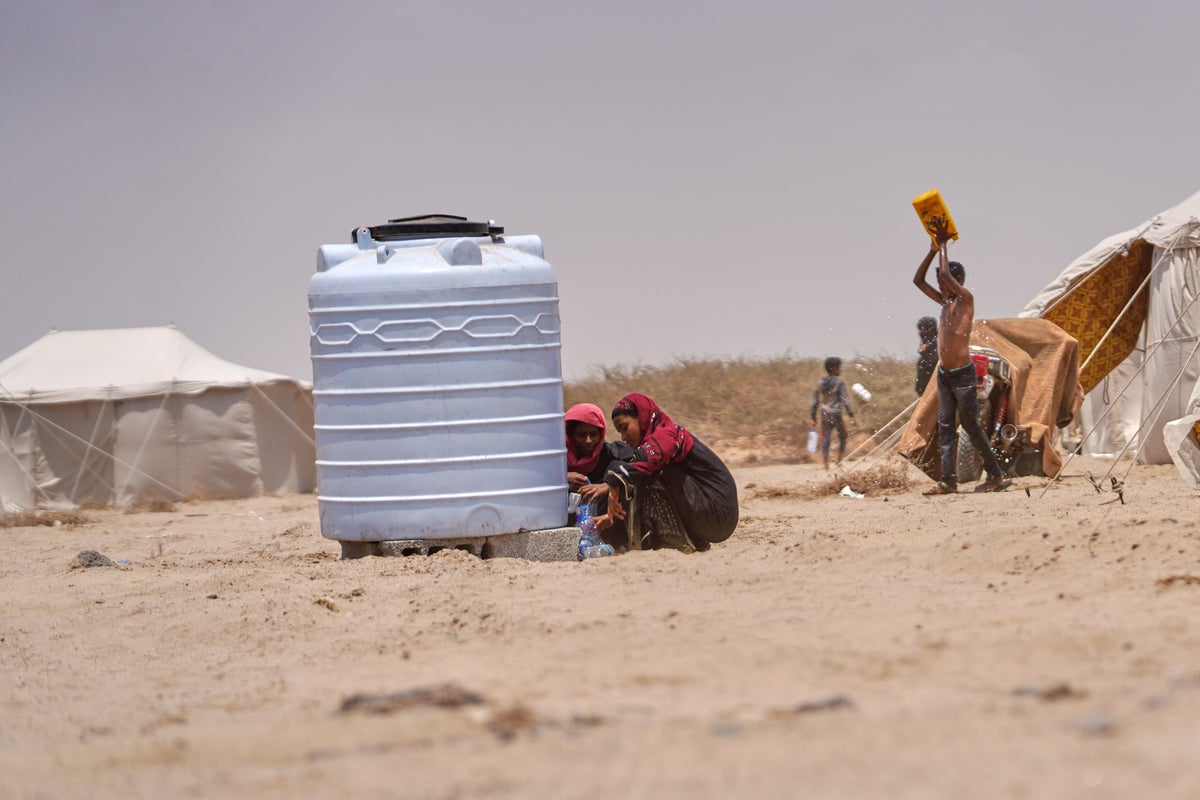 Fuel Shortage in Yemen Disrupts Migrants’ Travel to Djibouti, Aid Groups Say