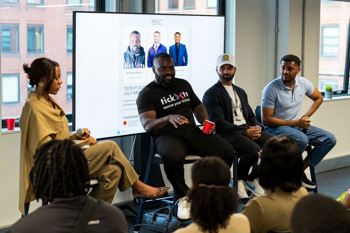 Black History Month: Community Groups Empower Black Professionals and Runners