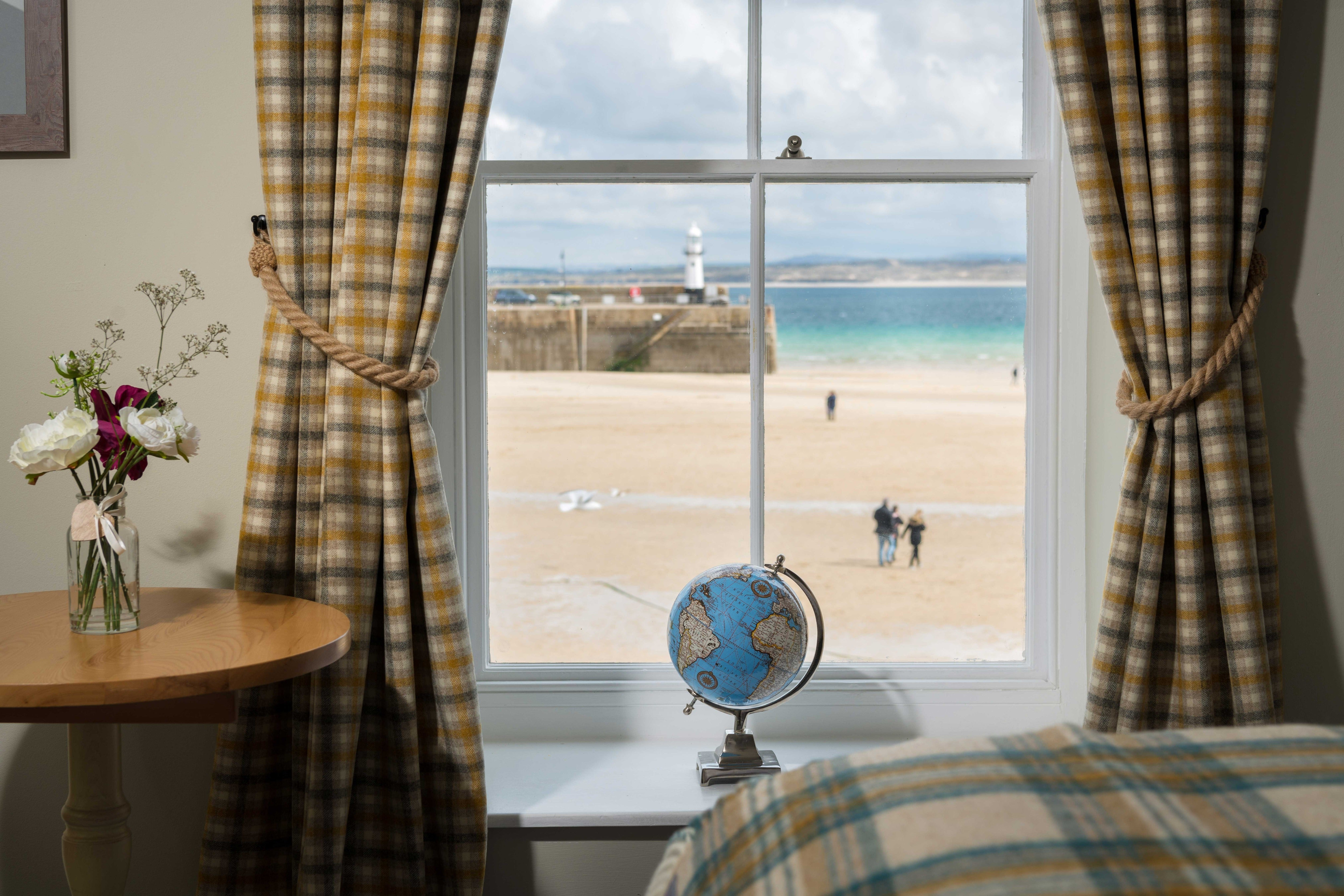 Tate St Ives and the Barbara Hepworth Museum are just a five-minute stroll from the Lifeboat Inn