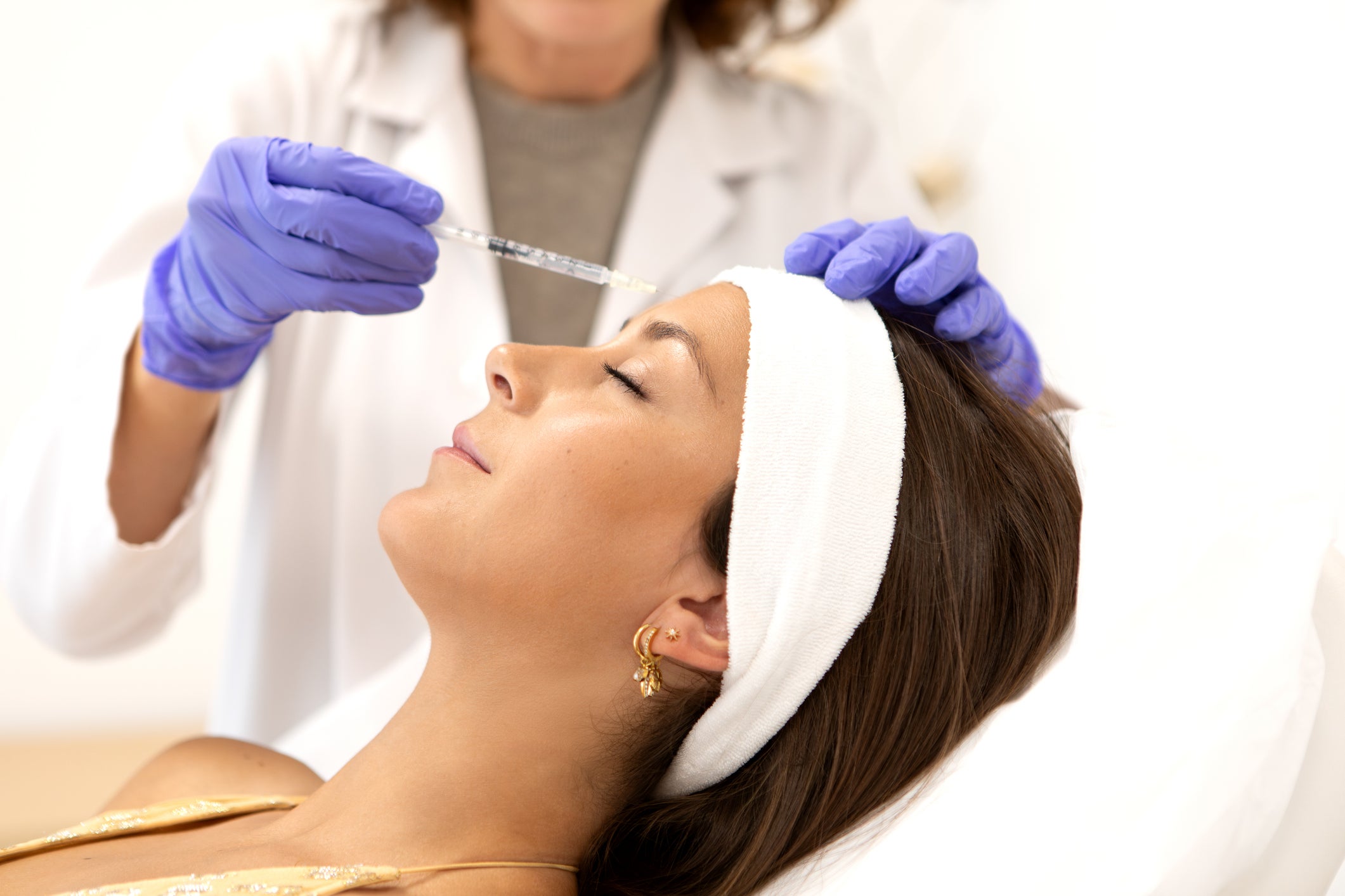 Cosmetic procedures shouldn’t be performed on patients with body dysmorphia, health officials say
