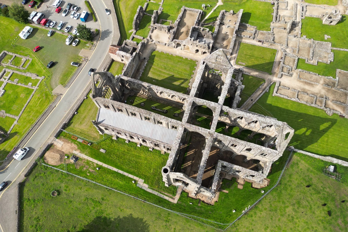 Henry VIII aide ‘saved Catholic manuscript during dissolution of monasteries’