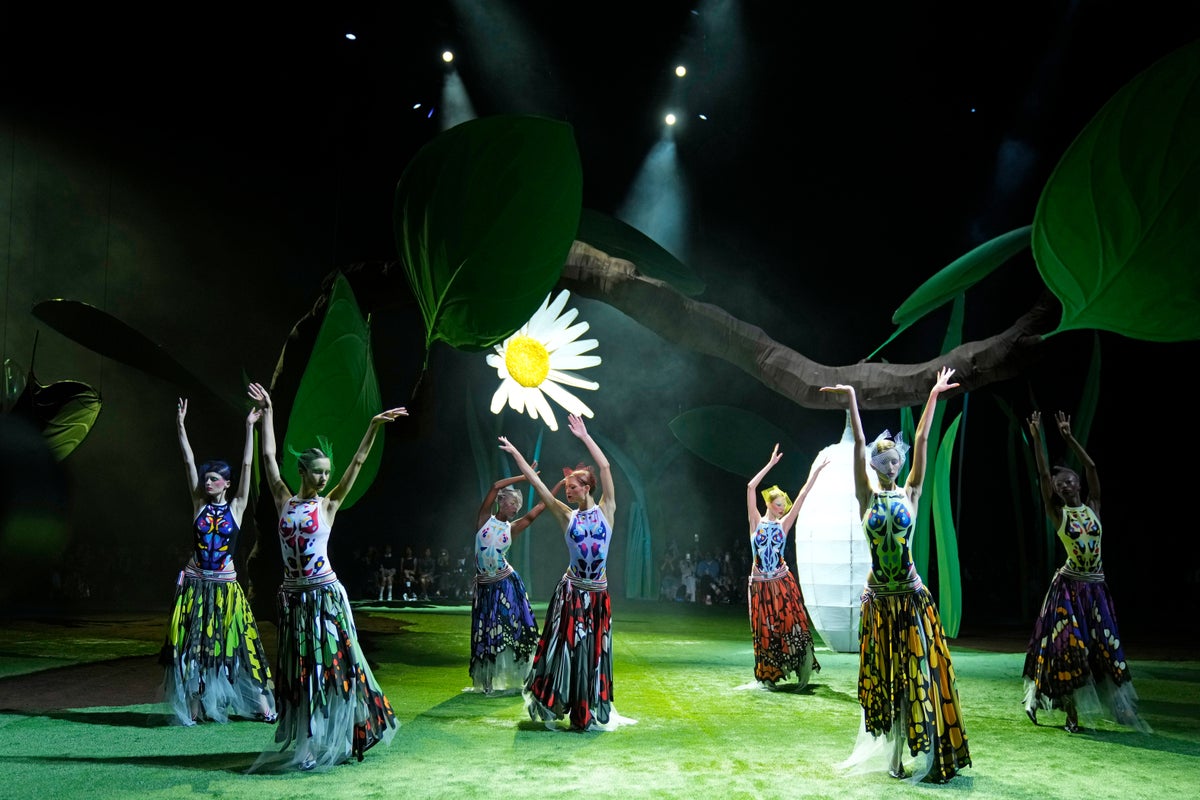 Joyful clothing trends take center stage at New York Fashion Week