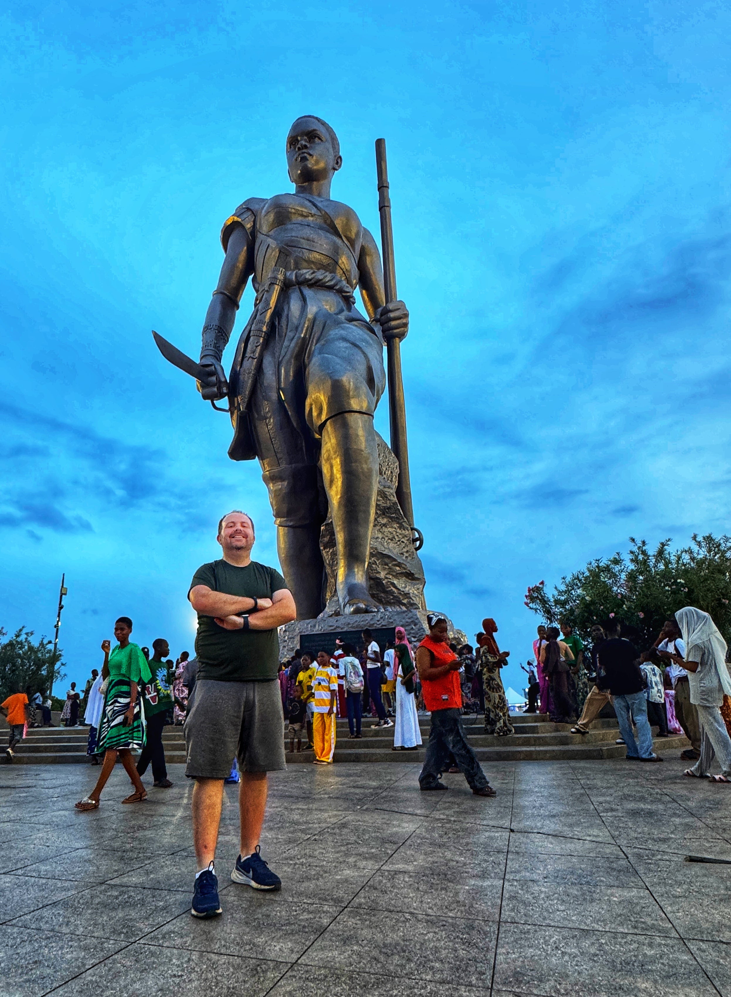 A 30-metre high bronze tribute to the Dahomey Amazons in Cotonou