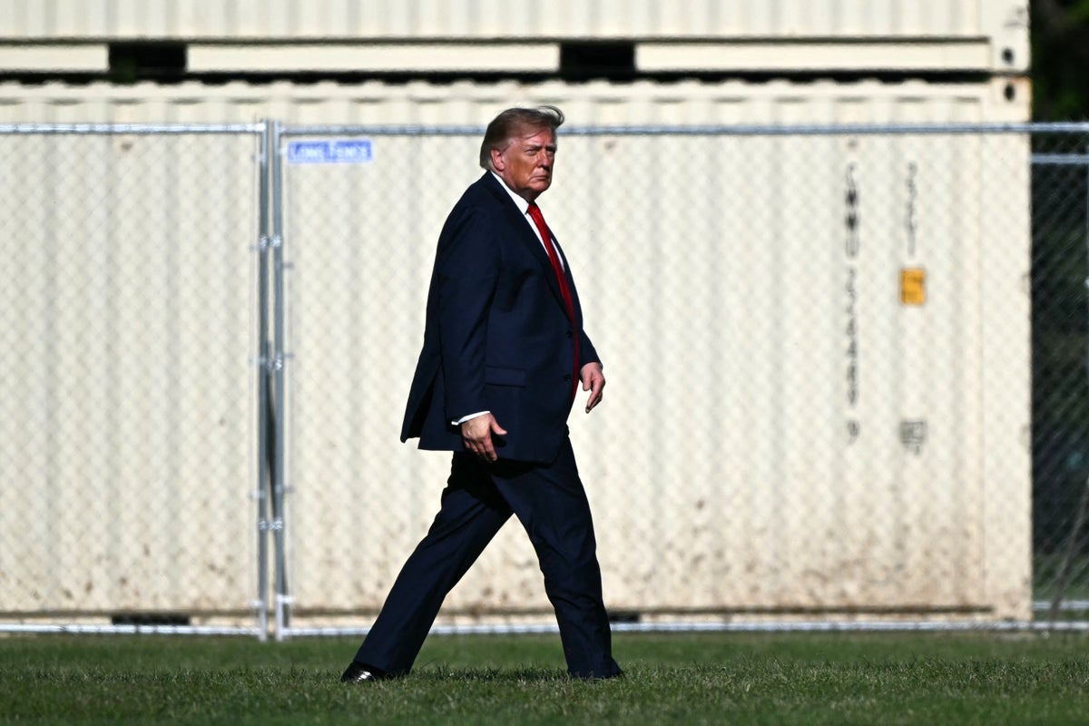 President Trump-splains economy to Fed in rant after first interest rate hike in 3 years